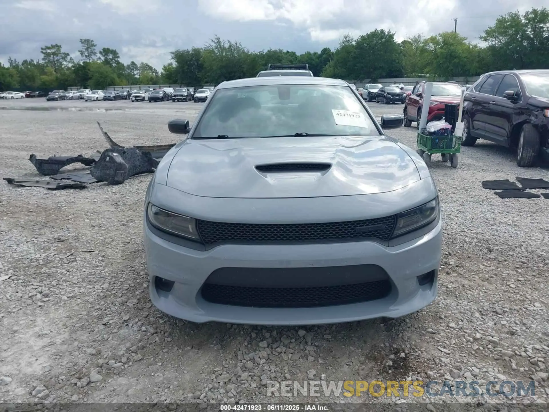 13 Photograph of a damaged car 2C3CDXCTXNH240387 DODGE CHARGER 2022