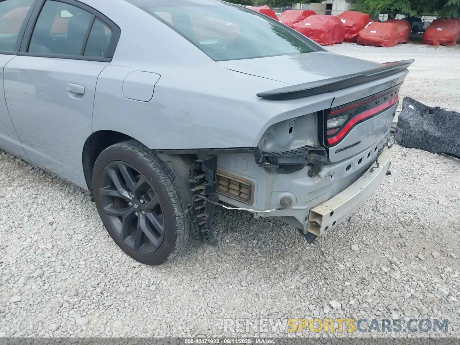 6 Photograph of a damaged car 2C3CDXCTXNH240387 DODGE CHARGER 2022