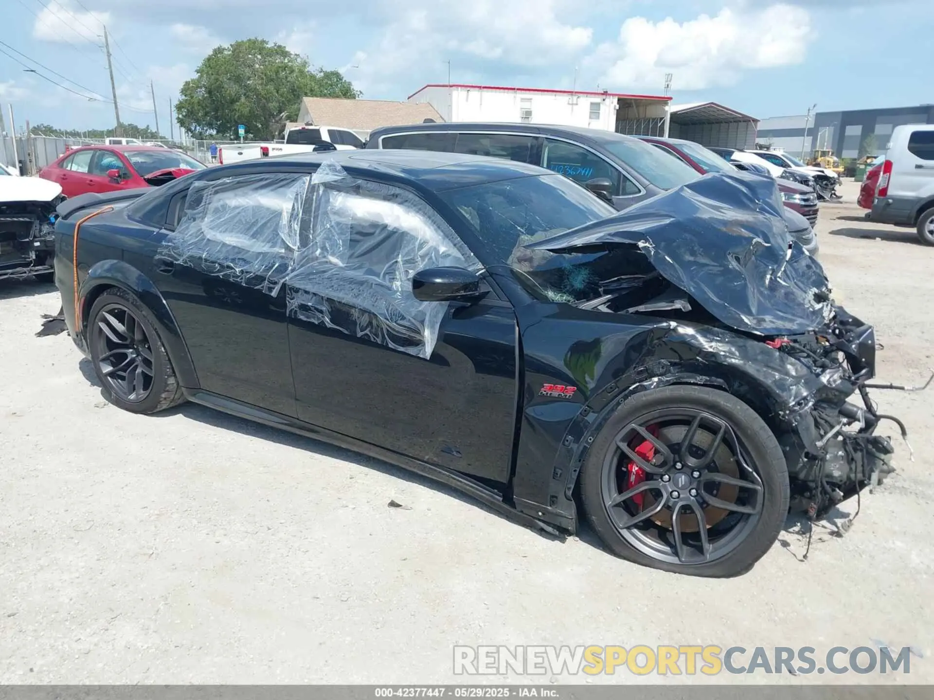 1 Photograph of a damaged car 2C3CDXGJ0NH135446 DODGE CHARGER 2022