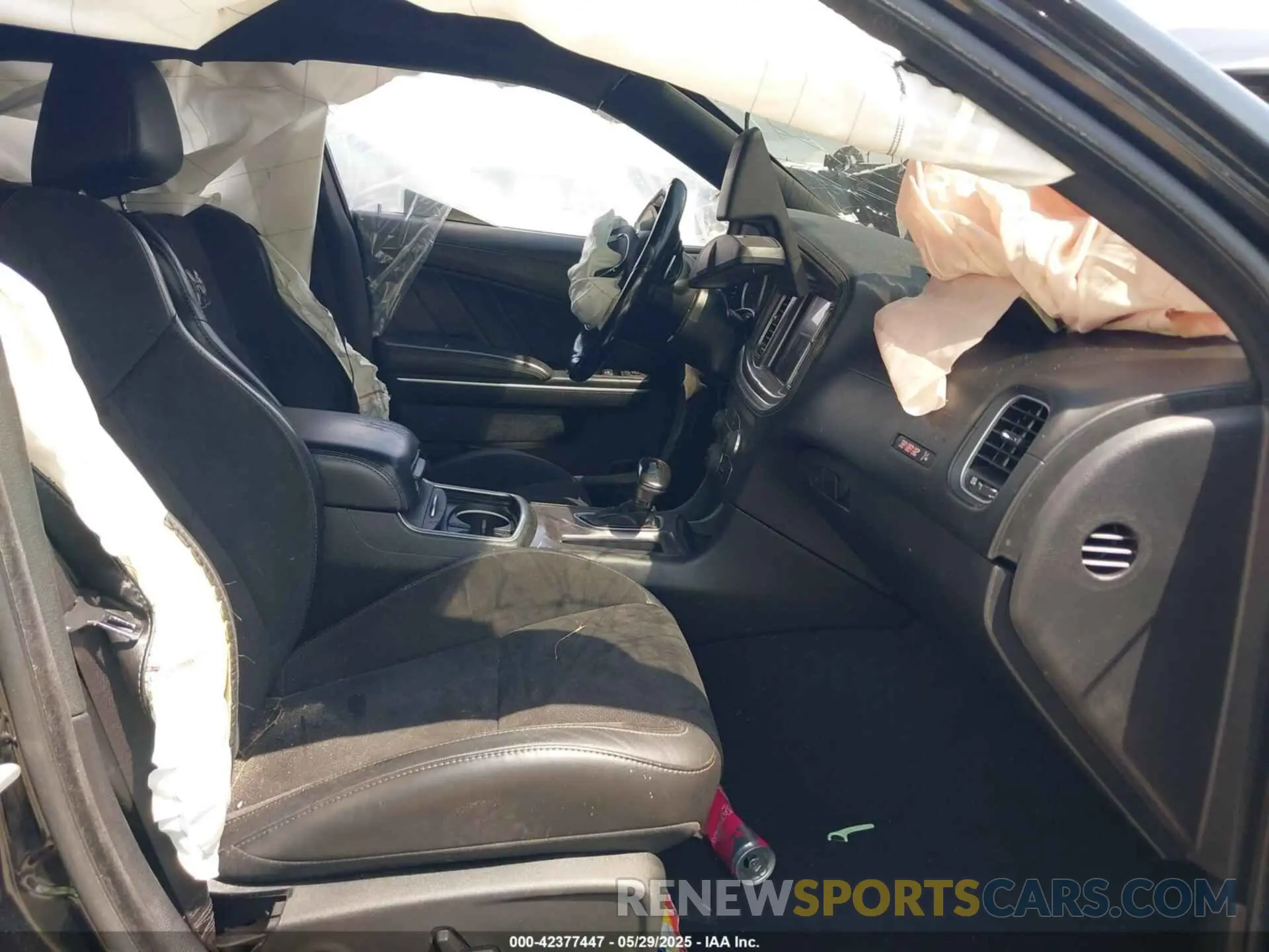 5 Photograph of a damaged car 2C3CDXGJ0NH135446 DODGE CHARGER 2022