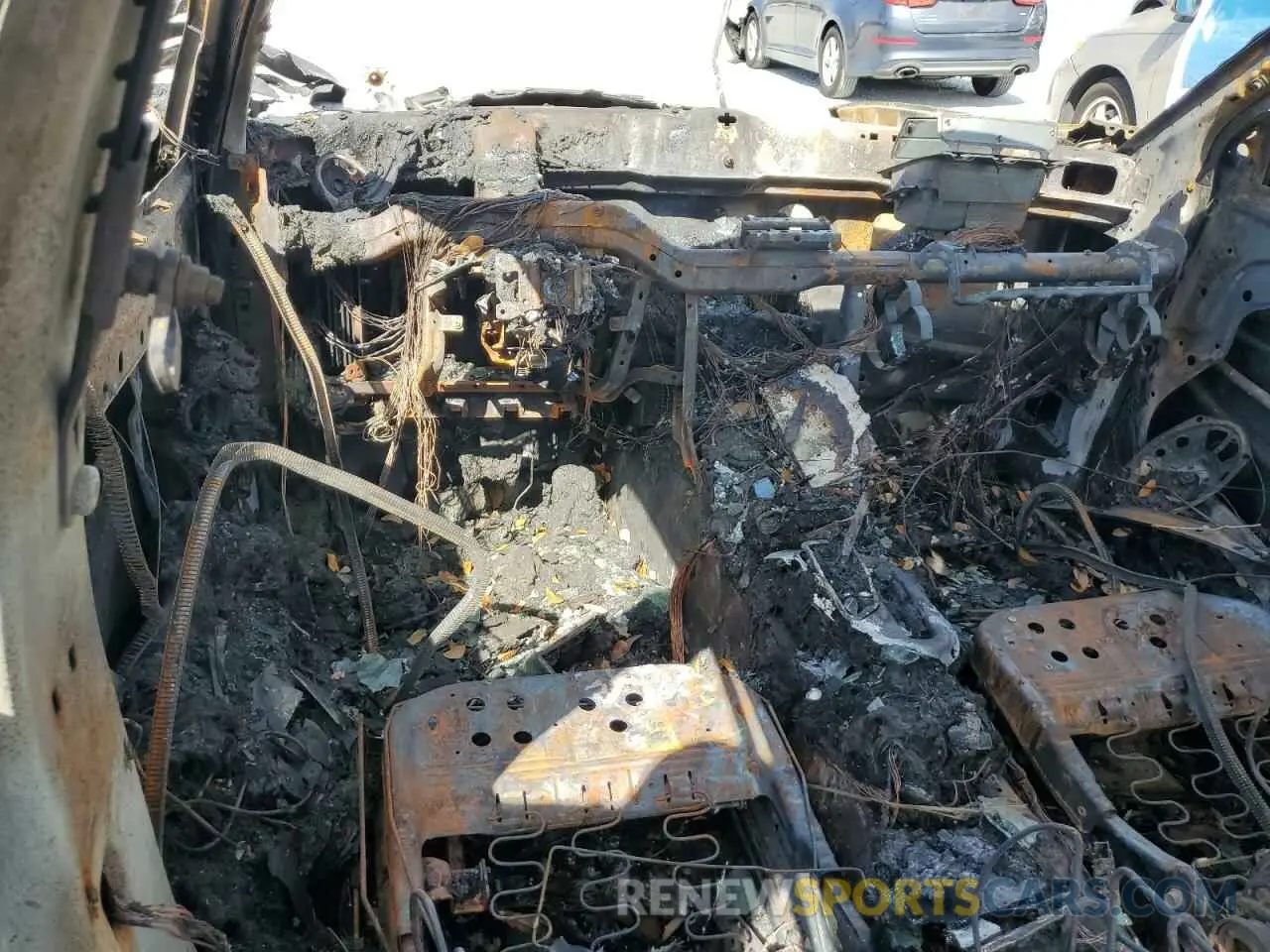 8 Photograph of a damaged car 2C3CDXGJ0NH210999 DODGE CHARGER 2022