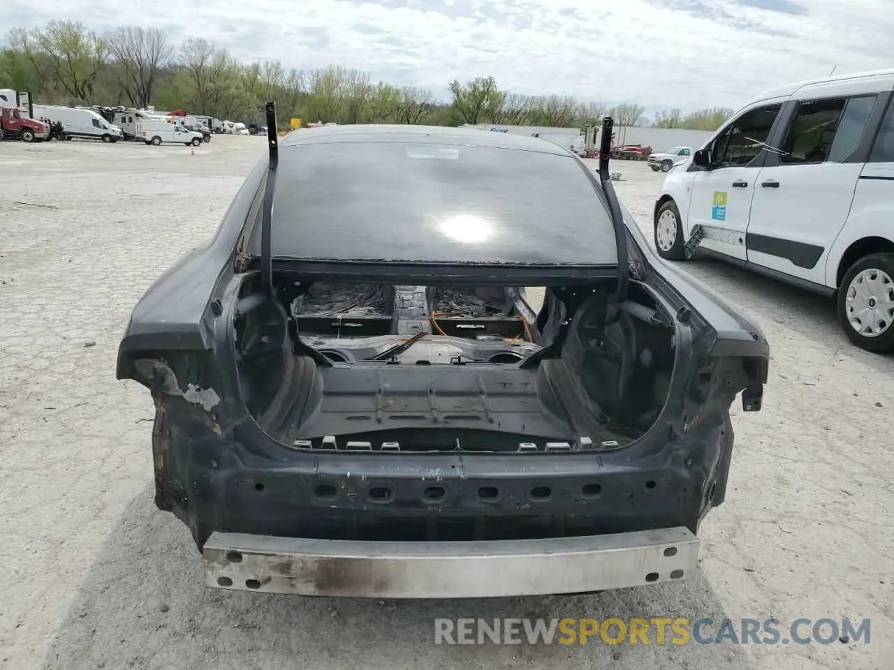 6 Photograph of a damaged car 2C3CDXGJ2NH136551 DODGE CHARGER 2022