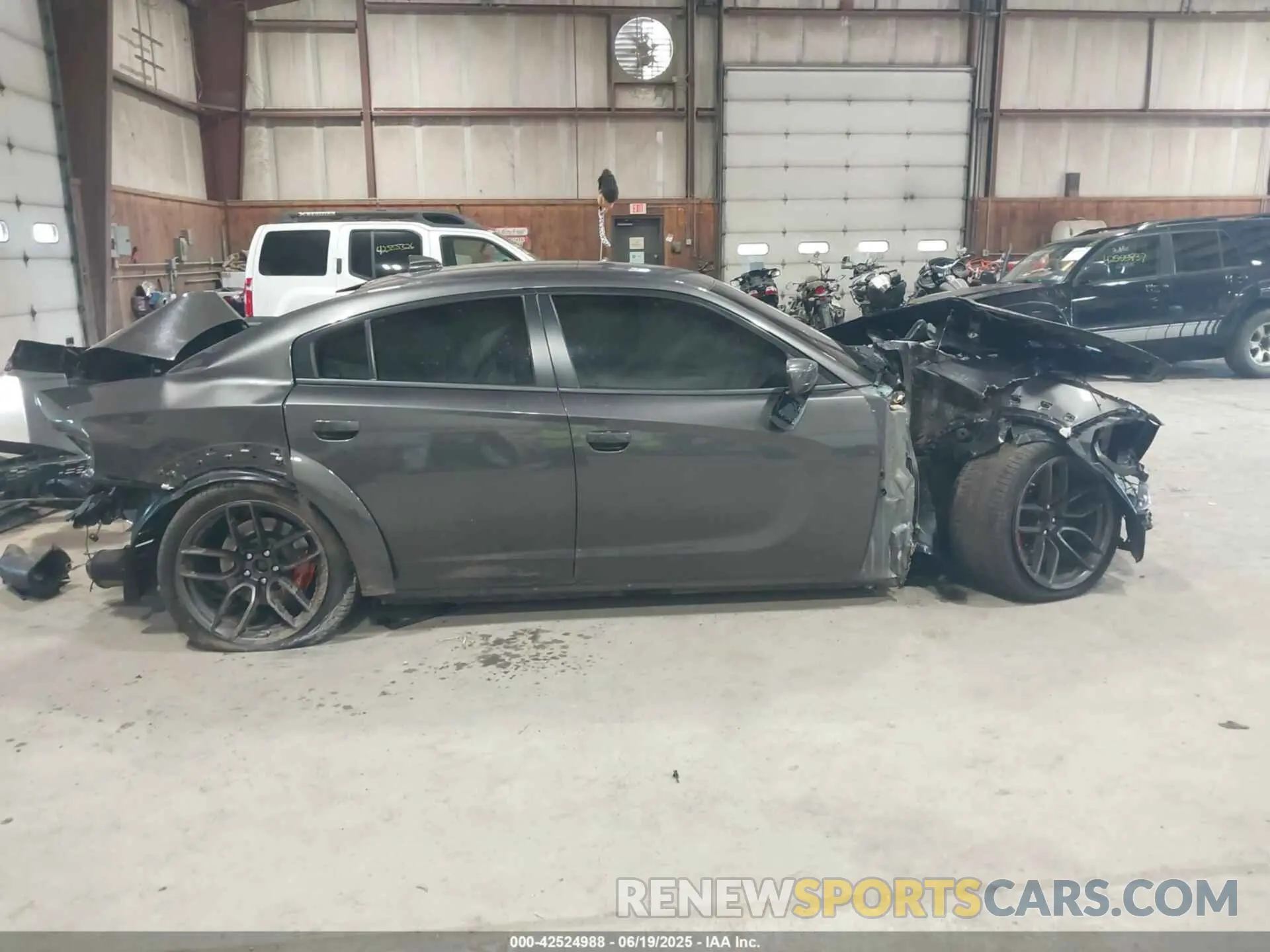 14 Photograph of a damaged car 2C3CDXGJ3NH220393 DODGE CHARGER 2022
