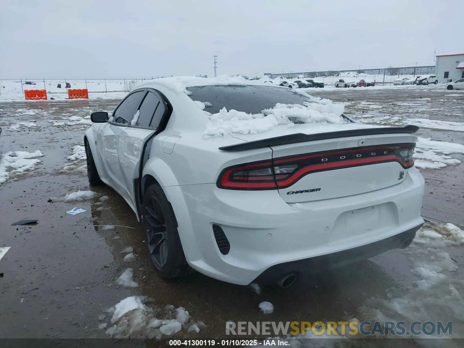 3 Photograph of a damaged car 2C3CDXGJ4NH183094 DODGE CHARGER 2022