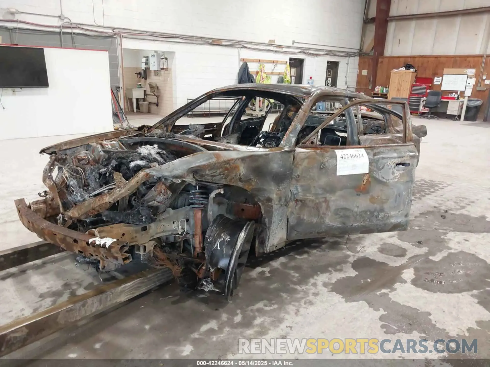 2 Photograph of a damaged car 2C3CDXGJ4NH261700 DODGE CHARGER 2022