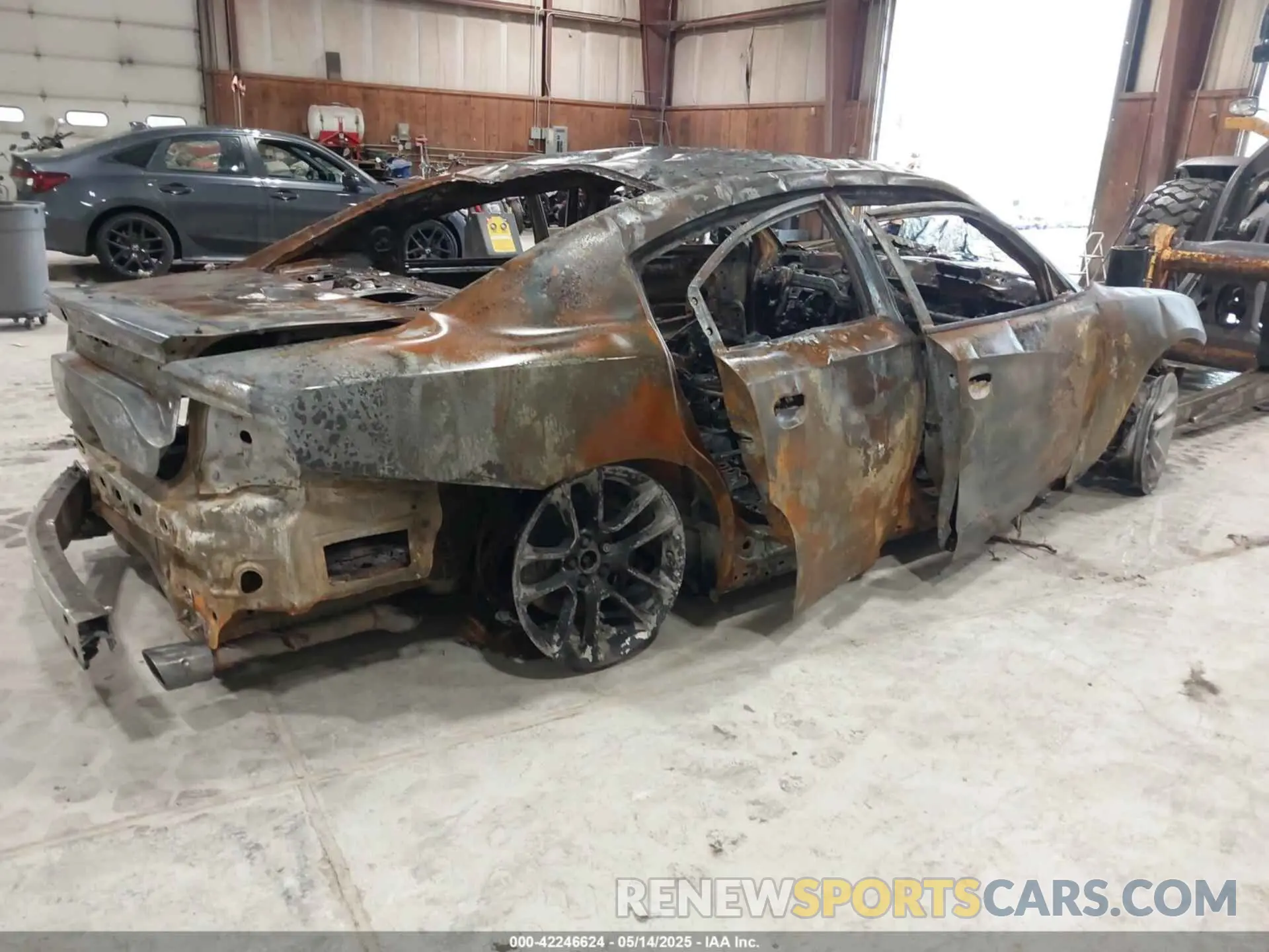 4 Photograph of a damaged car 2C3CDXGJ4NH261700 DODGE CHARGER 2022