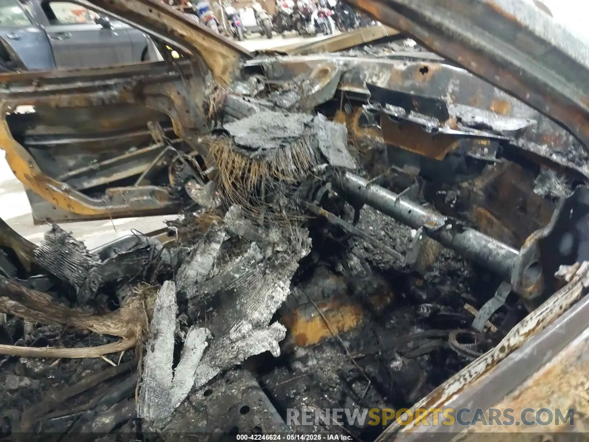 5 Photograph of a damaged car 2C3CDXGJ4NH261700 DODGE CHARGER 2022