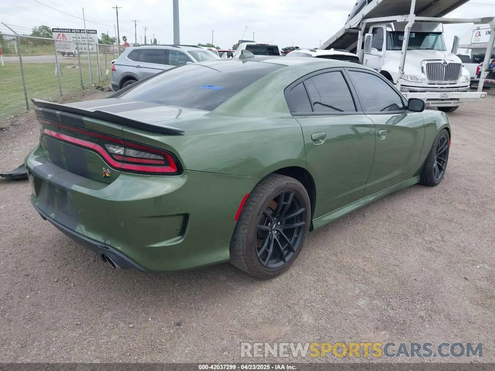4 Photograph of a damaged car 2C3CDXGJ5NH210531 DODGE CHARGER 2022