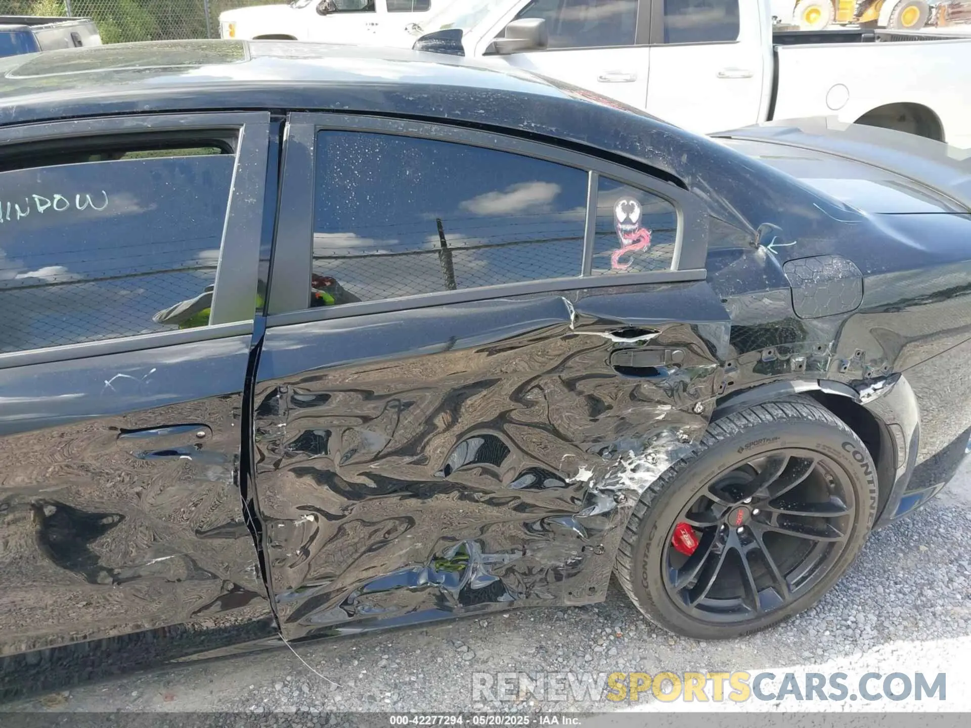 6 Photograph of a damaged car 2C3CDXGJ6NH102631 DODGE CHARGER 2022