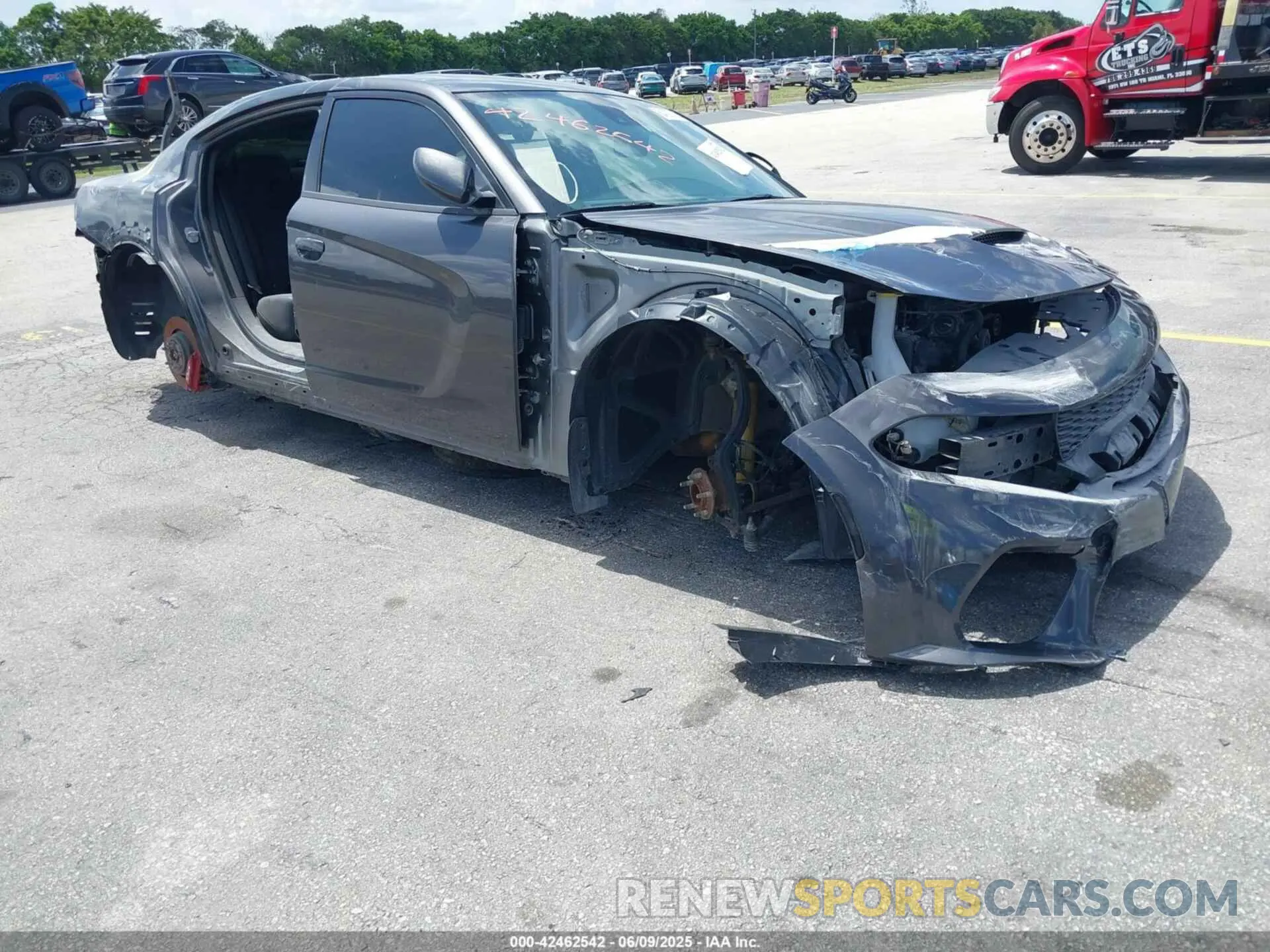 1 Photograph of a damaged car 2C3CDXGJ6NH173439 DODGE CHARGER 2022