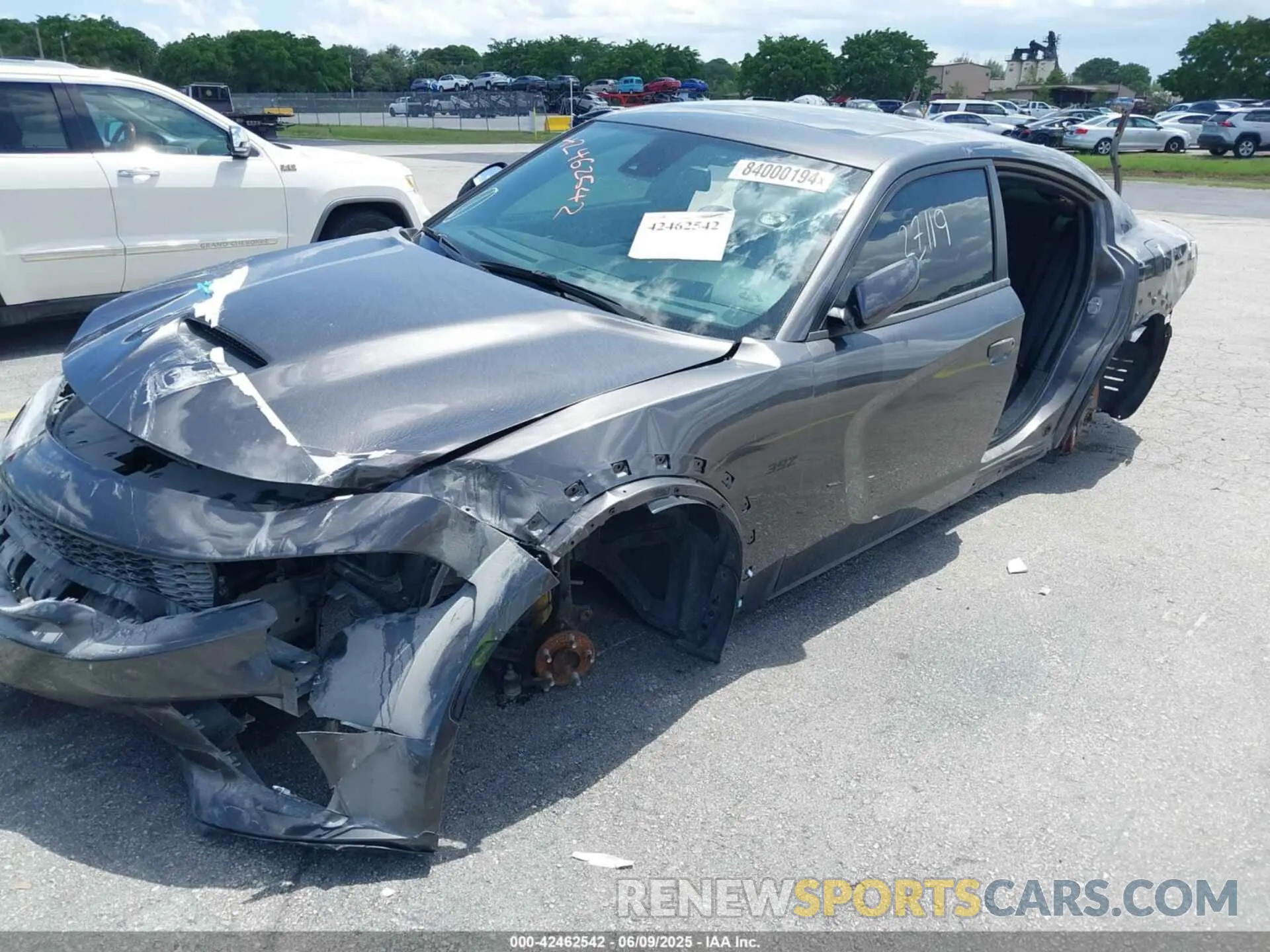 2 Photograph of a damaged car 2C3CDXGJ6NH173439 DODGE CHARGER 2022