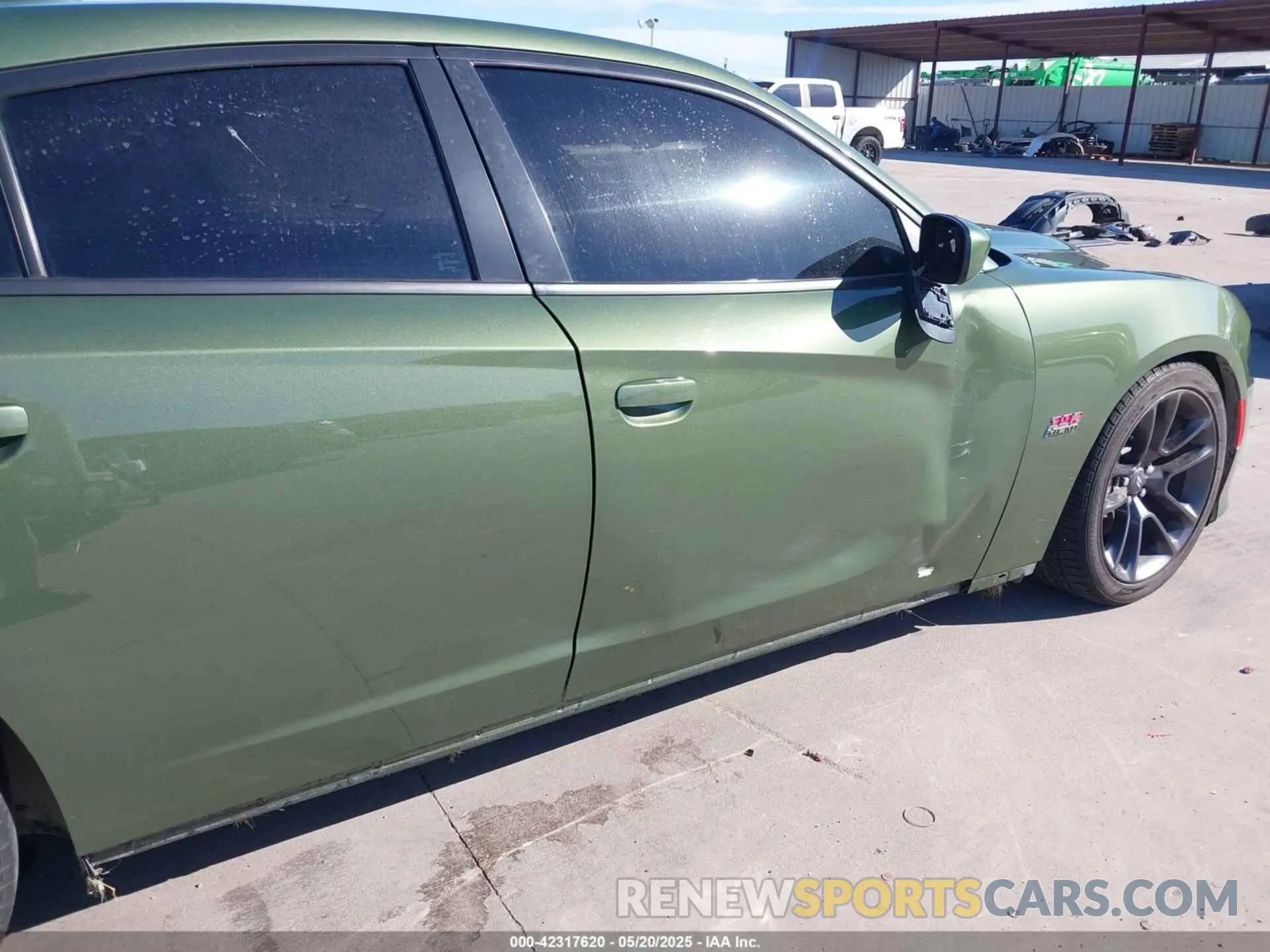 17 Photograph of a damaged car 2C3CDXGJ6NH257549 DODGE CHARGER 2022