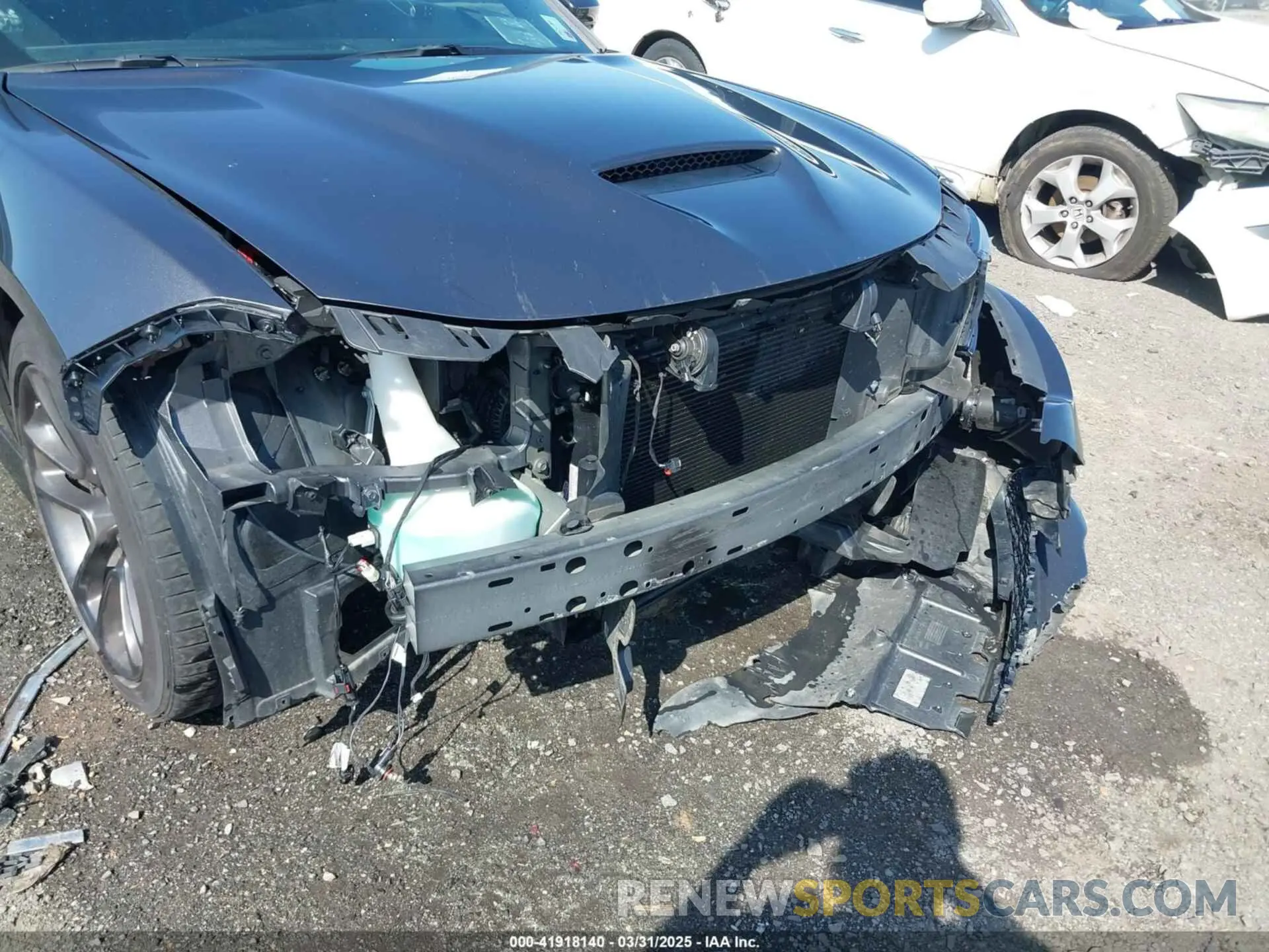 6 Photograph of a damaged car 2C3CDXGJ6NH264713 DODGE CHARGER 2022