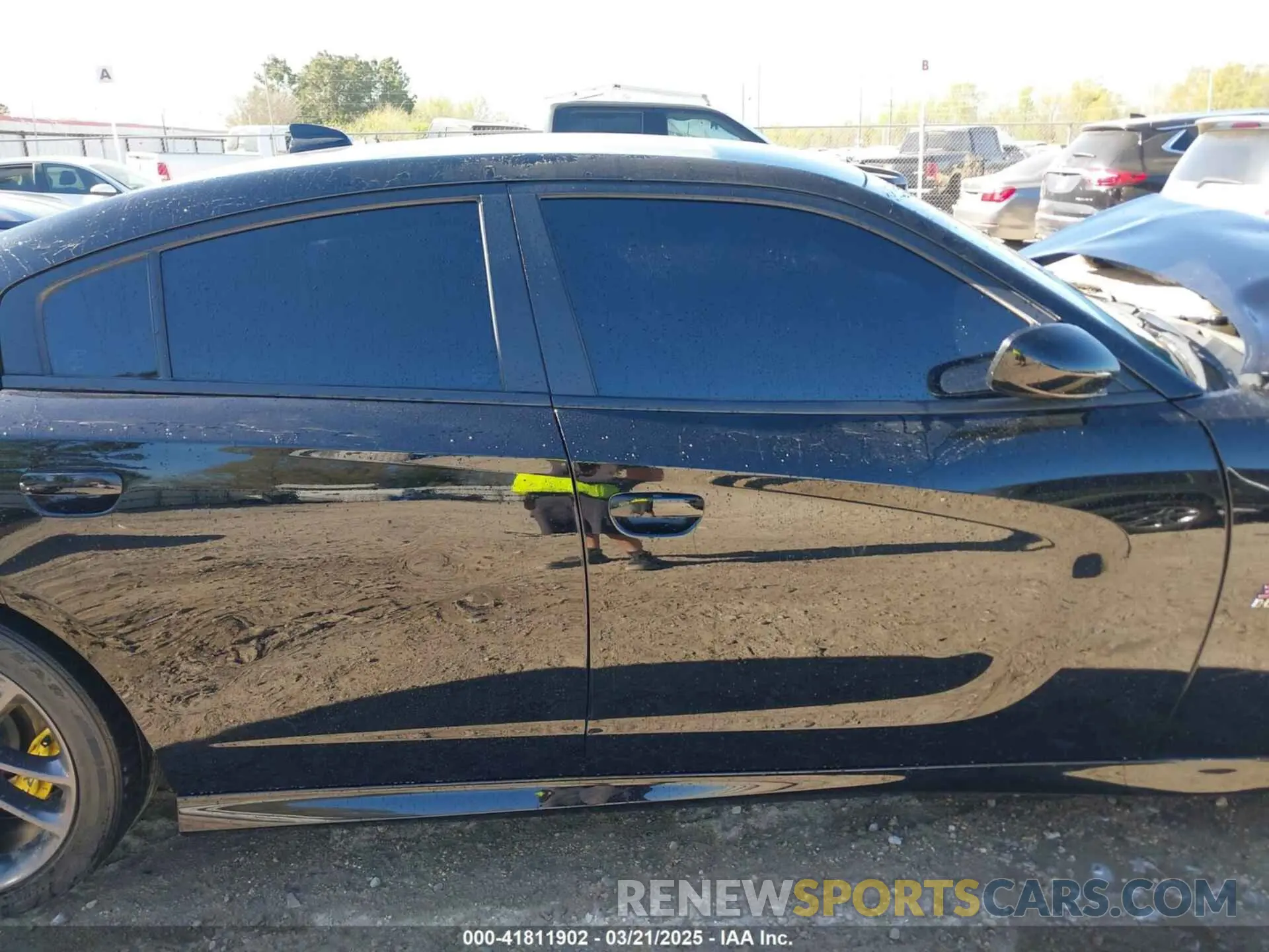 13 Photograph of a damaged car 2C3CDXGJ7NH125951 DODGE CHARGER 2022