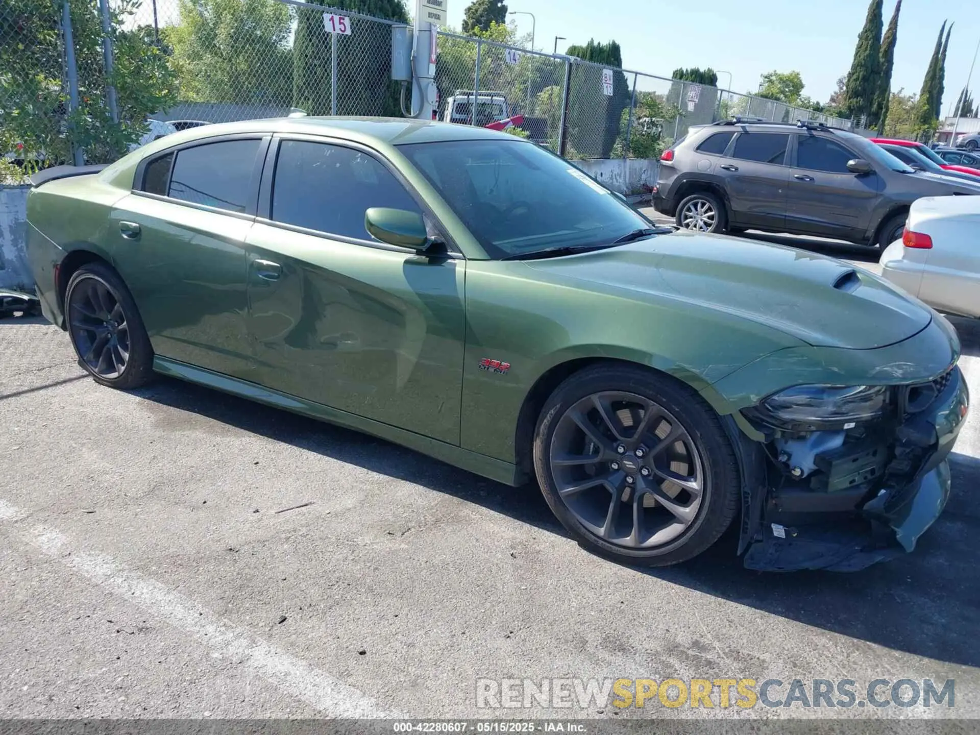 1 Photograph of a damaged car 2C3CDXGJ8N8187472 DODGE CHARGER 2022