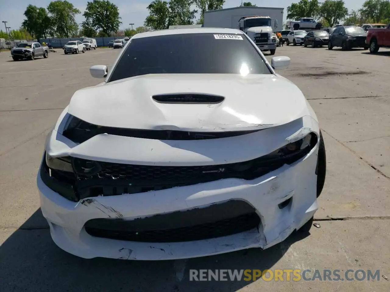 5 Photograph of a damaged car 2C3CDXGJ8NH246665 DODGE CHARGER 2022