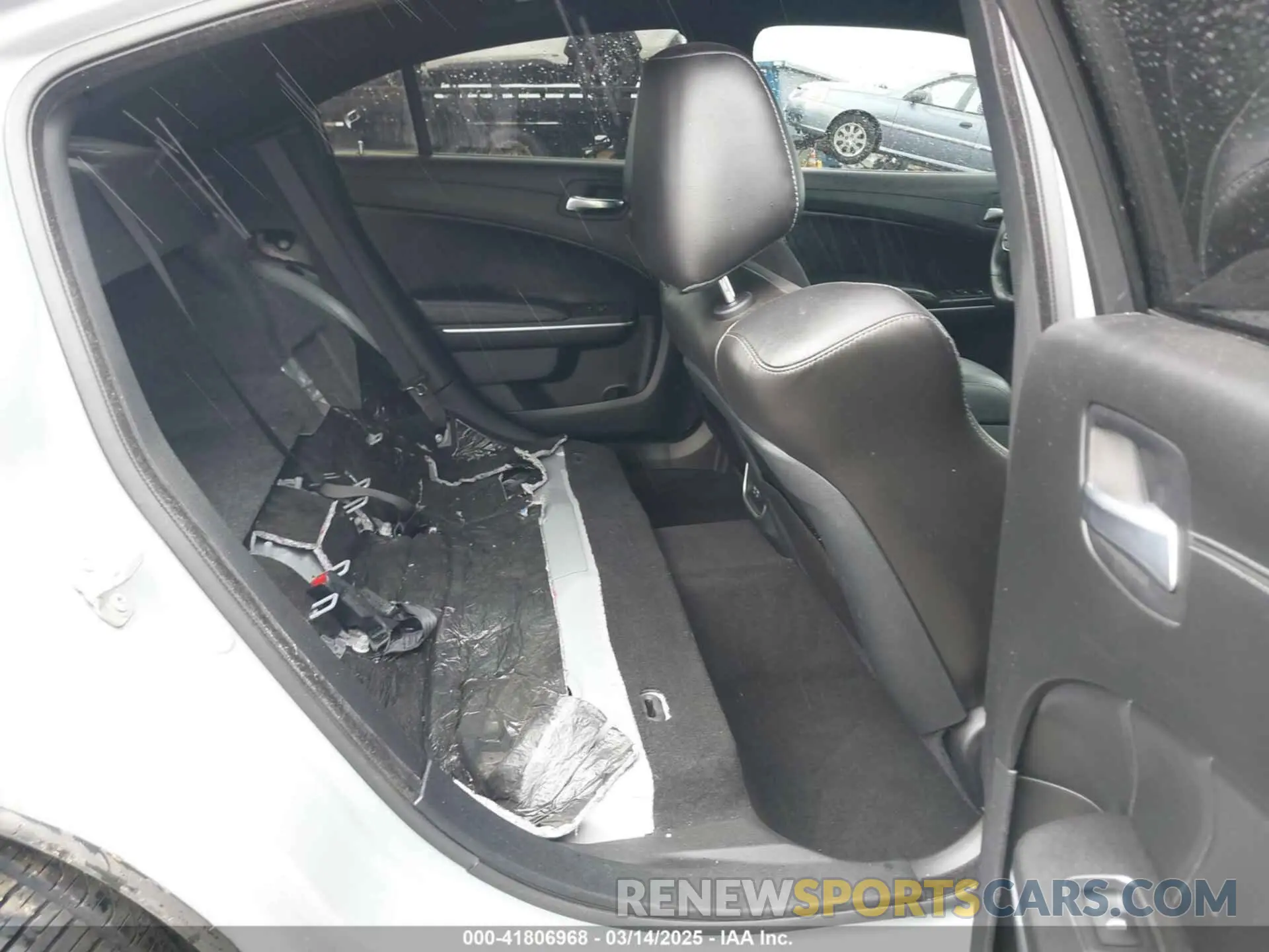 8 Photograph of a damaged car 2C3CDXGJ9NH104826 DODGE CHARGER 2022