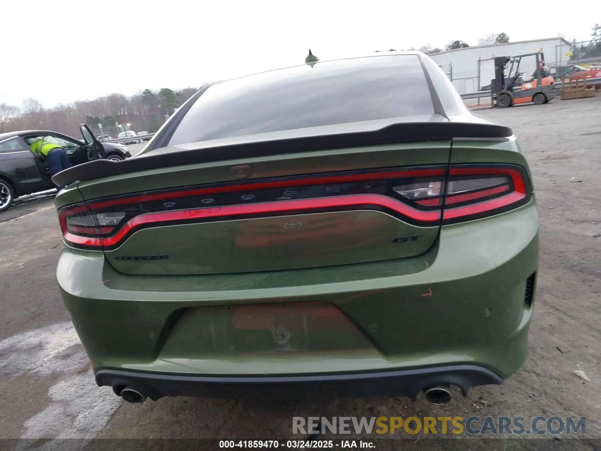 16 Photograph of a damaged car 2C3CDXHG0NH149902 DODGE CHARGER 2022