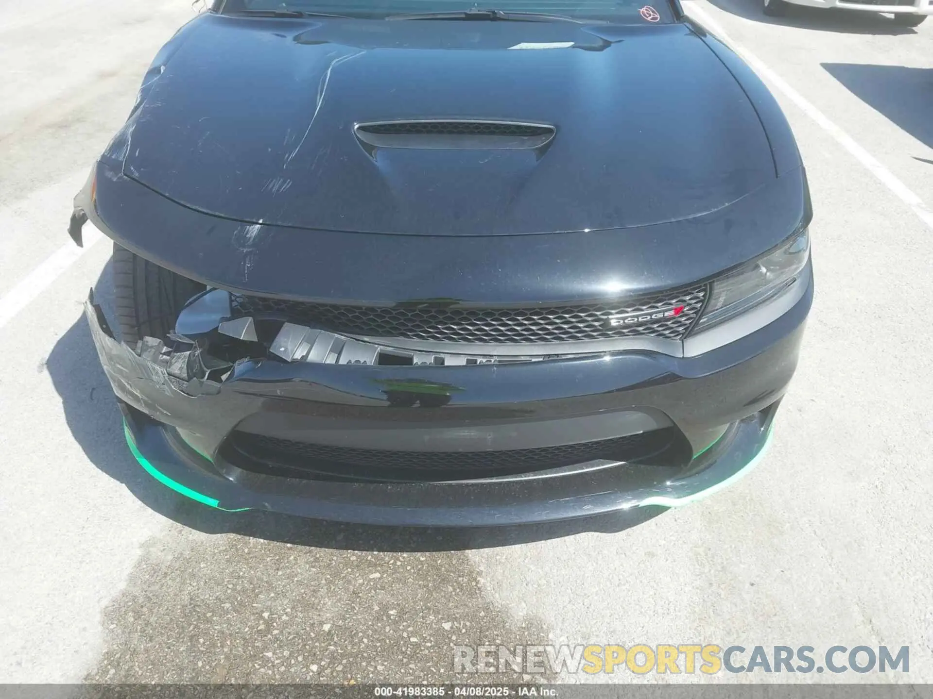 18 Photograph of a damaged car 2C3CDXHG0NH264371 DODGE CHARGER 2022