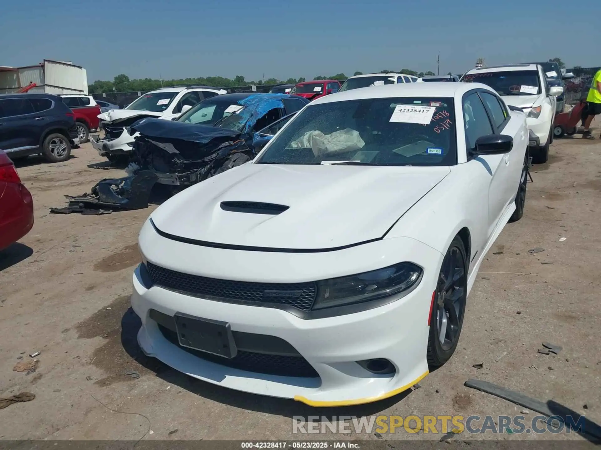 2 Photograph of a damaged car 2C3CDXHG2NH197580 DODGE CHARGER 2022