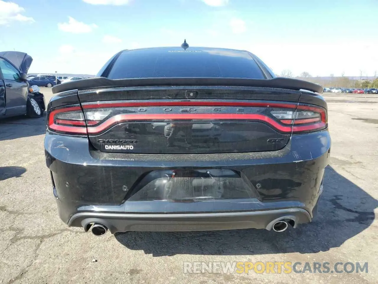 6 Photograph of a damaged car 2C3CDXHG2NH240847 DODGE CHARGER 2022