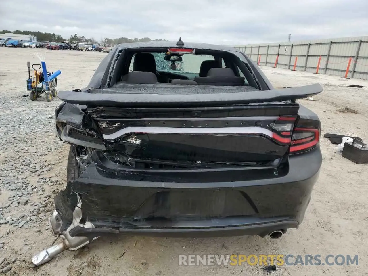 6 Photograph of a damaged car 2C3CDXHG3NH115341 DODGE CHARGER 2022