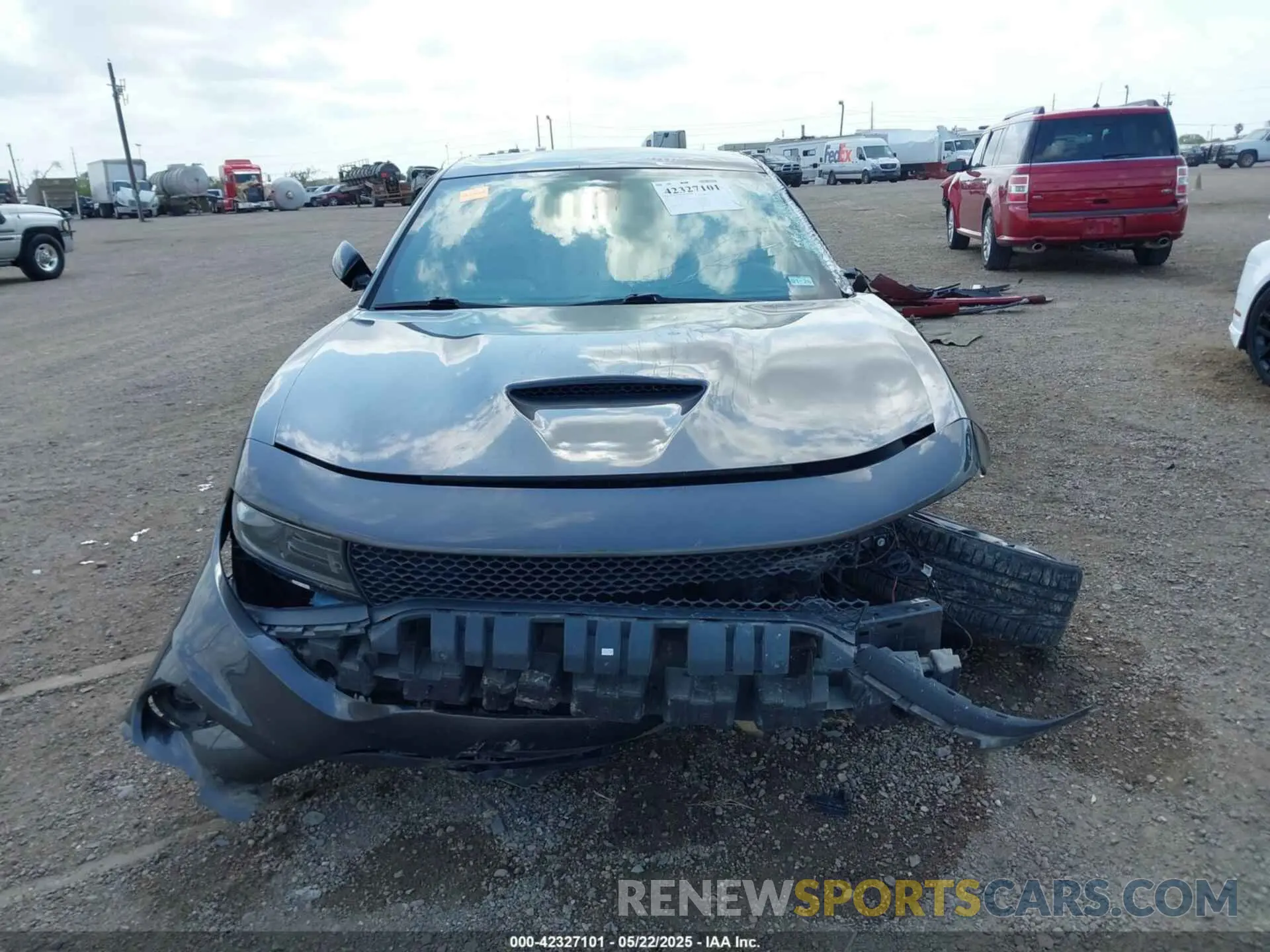 11 Photograph of a damaged car 2C3CDXHG4NH157775 DODGE CHARGER 2022