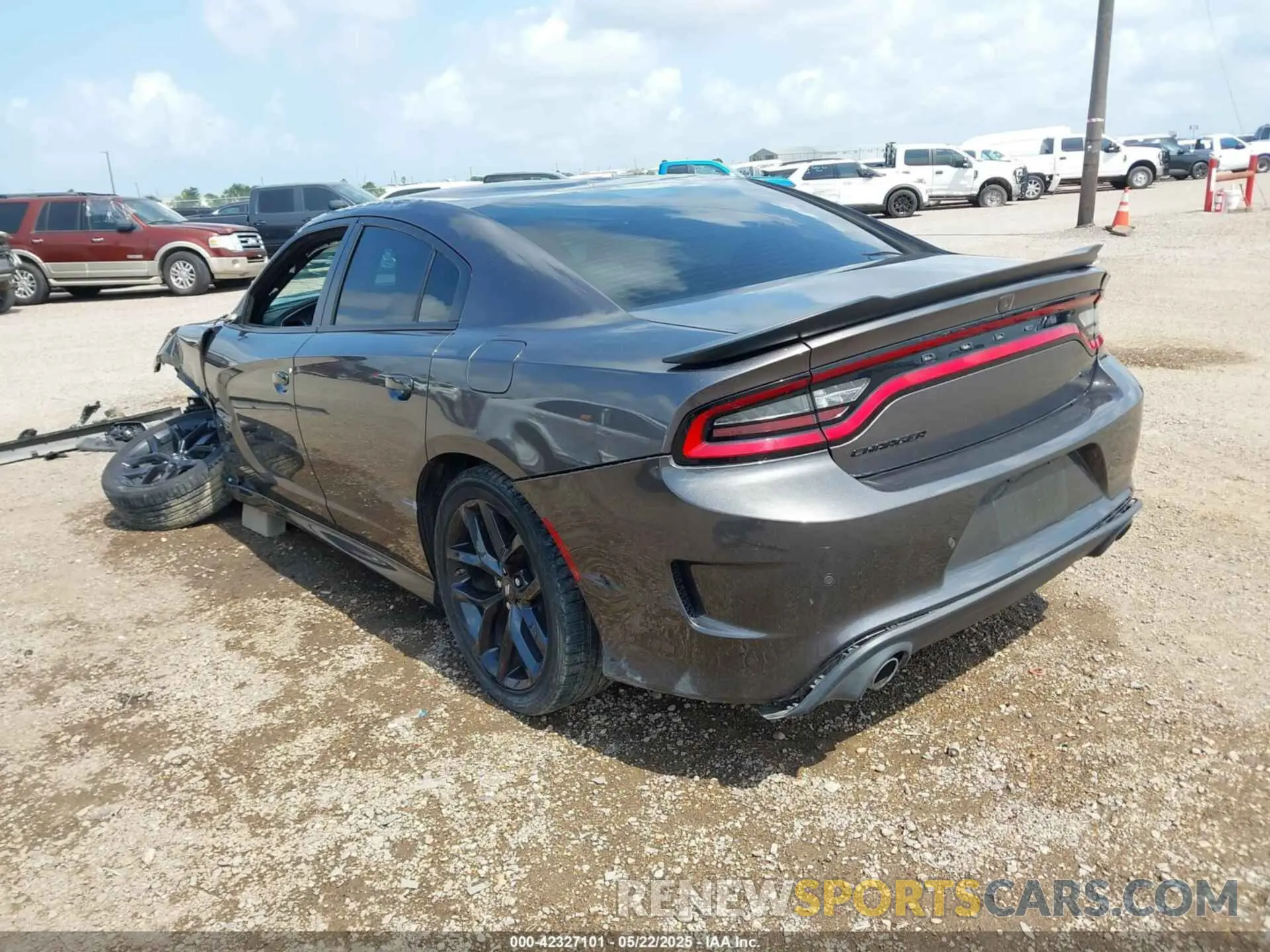 3 Photograph of a damaged car 2C3CDXHG4NH157775 DODGE CHARGER 2022