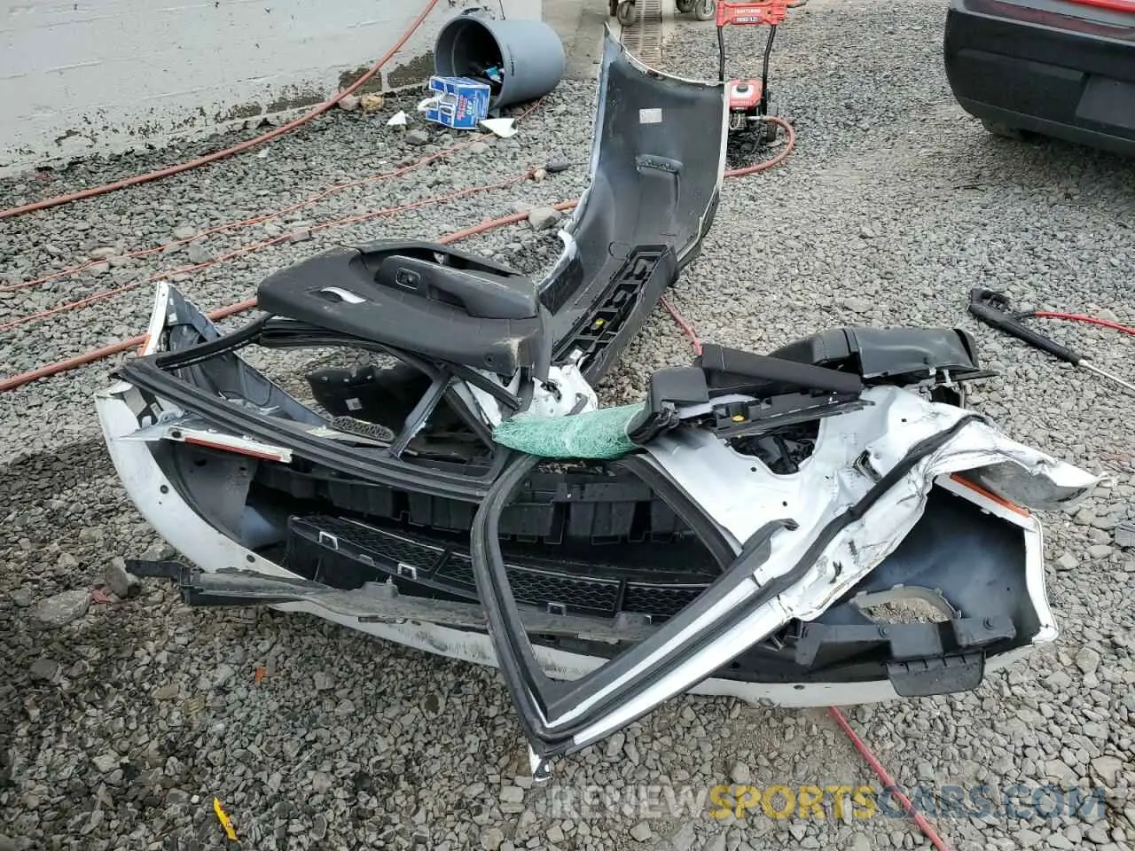12 Photograph of a damaged car 2C3CDXHG4NH192865 DODGE CHARGER 2022