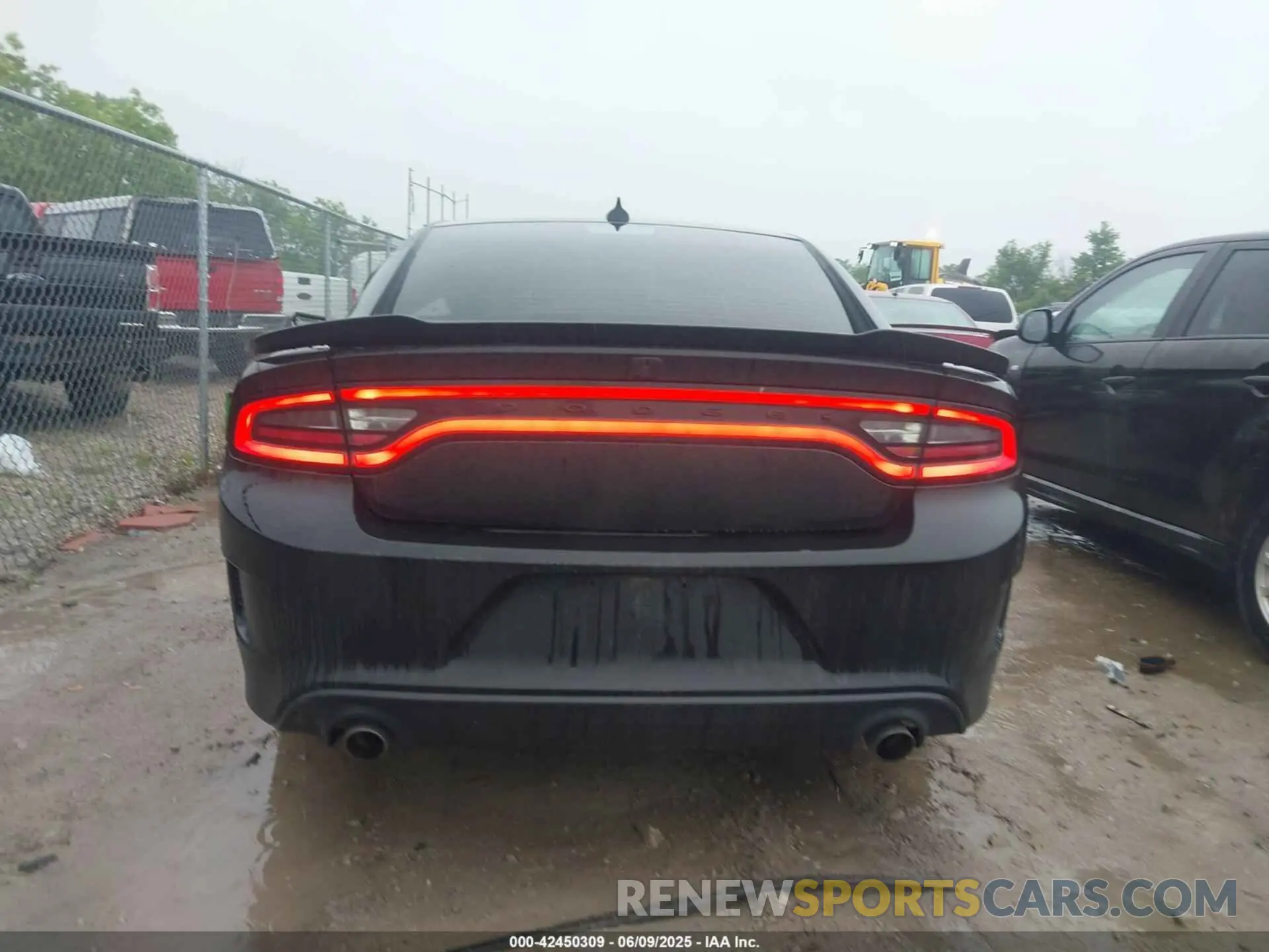 16 Photograph of a damaged car 2C3CDXHG4NH267645 DODGE CHARGER 2022