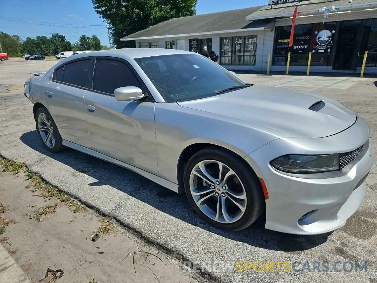 1 Photograph of a damaged car 2C3CDXHG5NH106172 DODGE CHARGER 2022