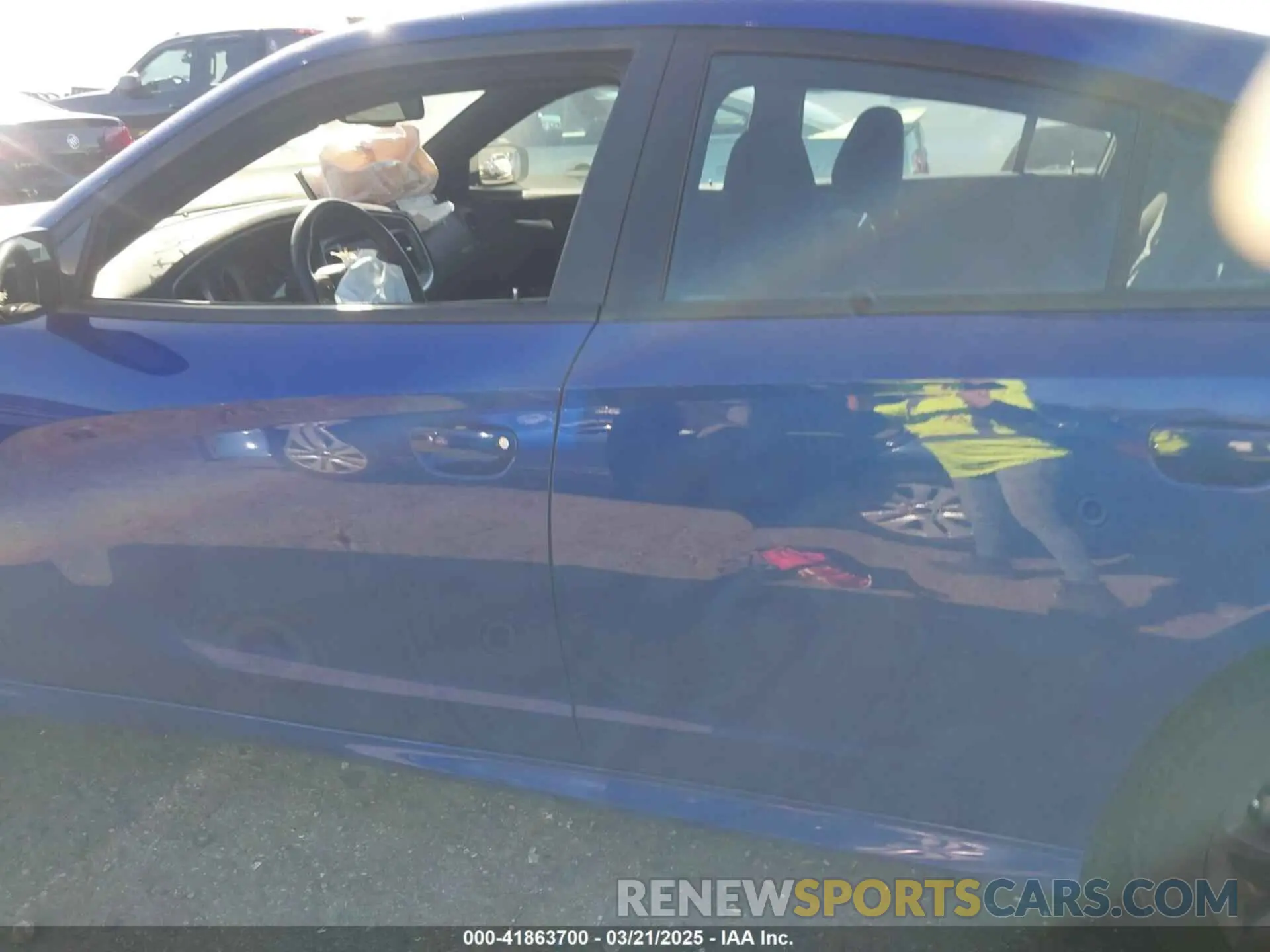 14 Photograph of a damaged car 2C3CDXHG6NH206040 DODGE CHARGER 2022