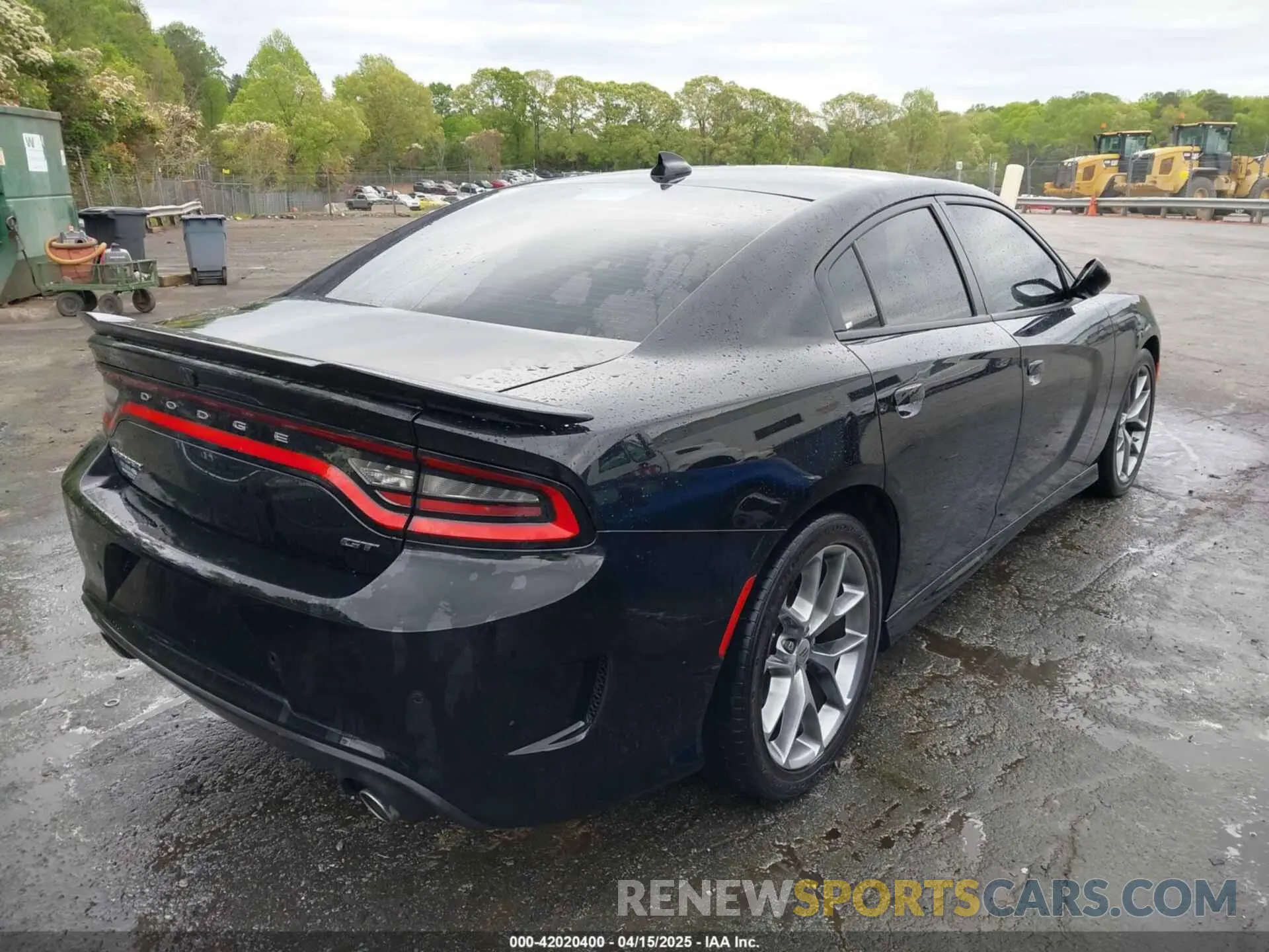 4 Photograph of a damaged car 2C3CDXHG6NH208662 DODGE CHARGER 2022