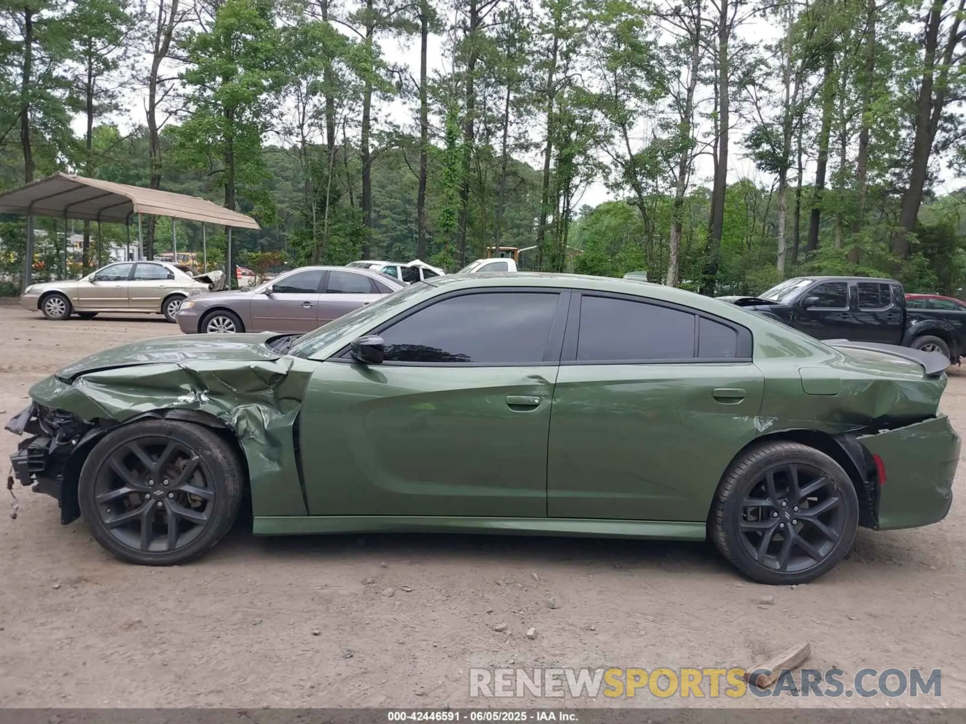 6 Photograph of a damaged car 2C3CDXHG6NH213277 DODGE CHARGER 2022