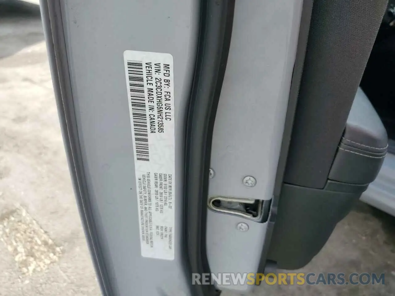 12 Photograph of a damaged car 2C3CDXHG6NH213585 DODGE CHARGER 2022