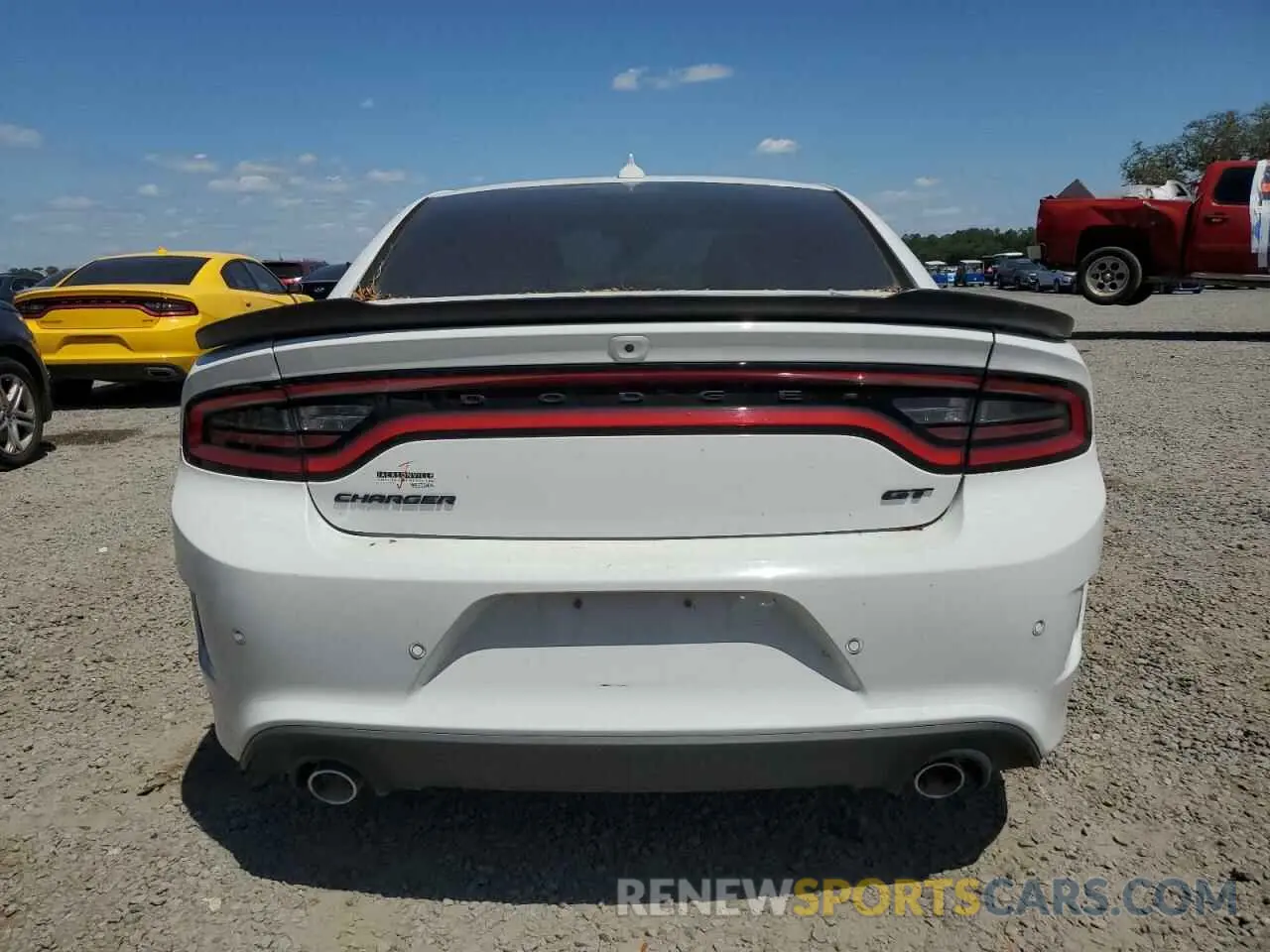 6 Photograph of a damaged car 2C3CDXHG7NH115343 DODGE CHARGER 2022