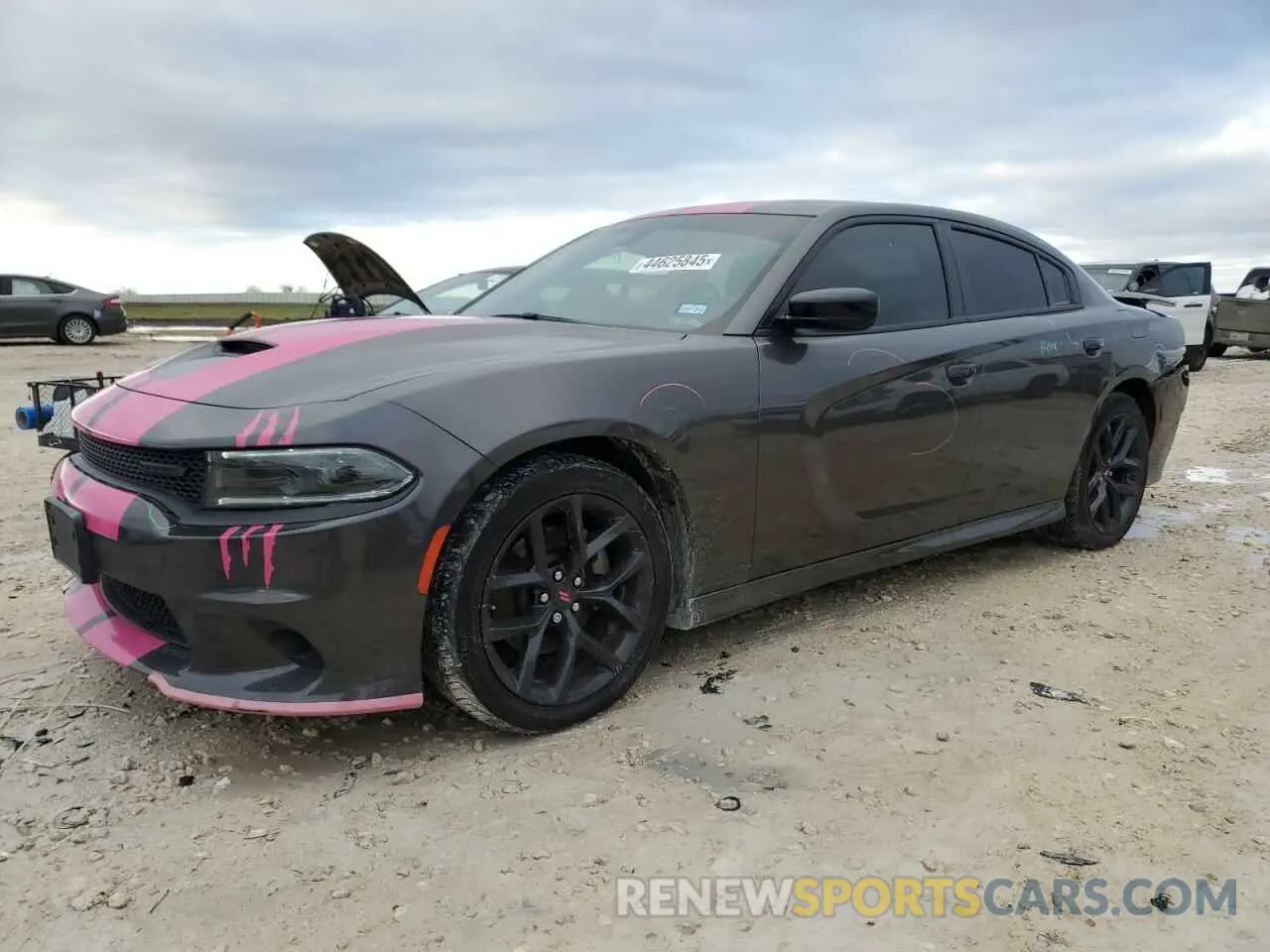 1 Photograph of a damaged car 2C3CDXHG8NH206170 DODGE CHARGER 2022