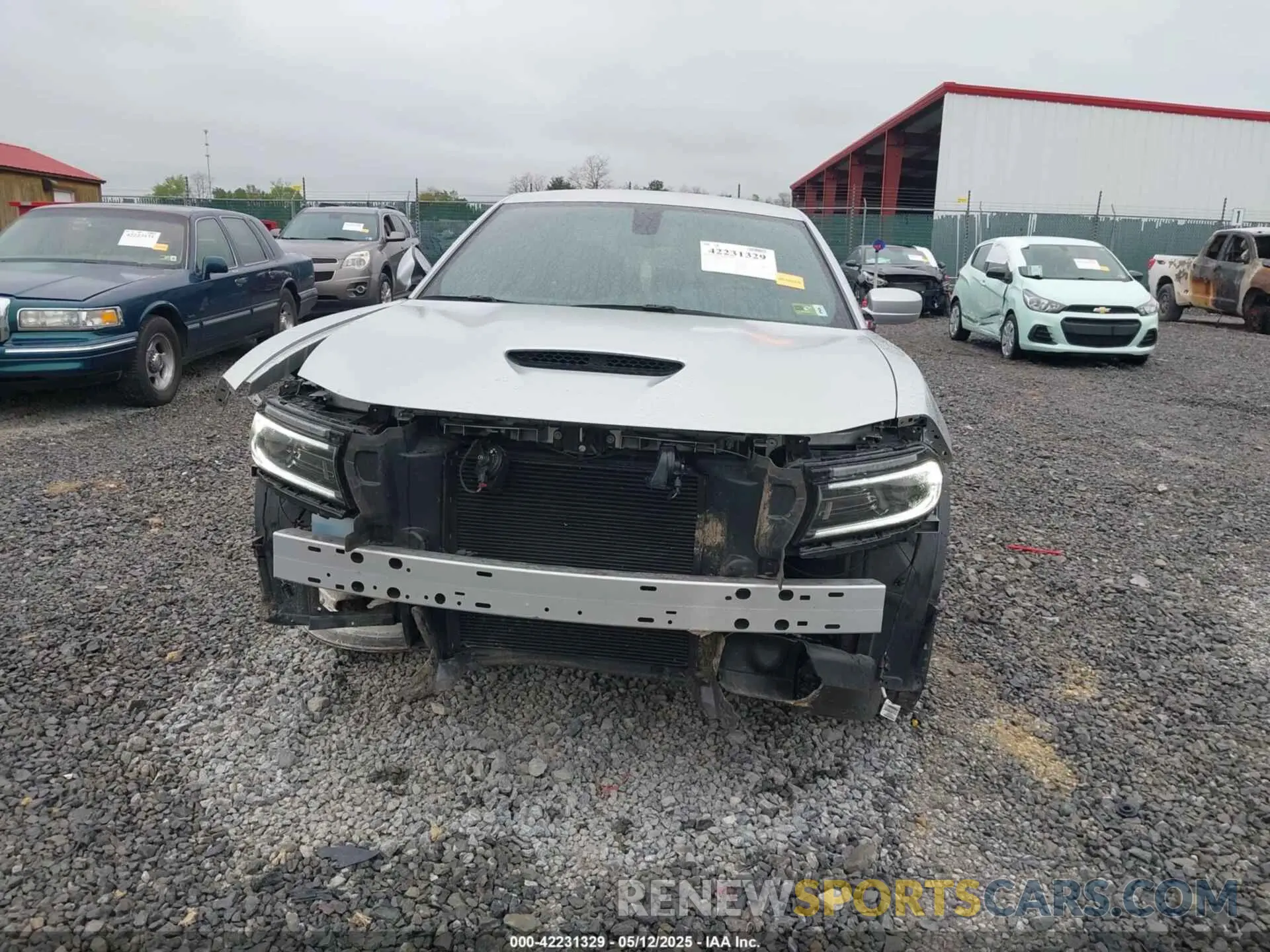 13 Photograph of a damaged car 2C3CDXHG8NH232316 DODGE CHARGER 2022