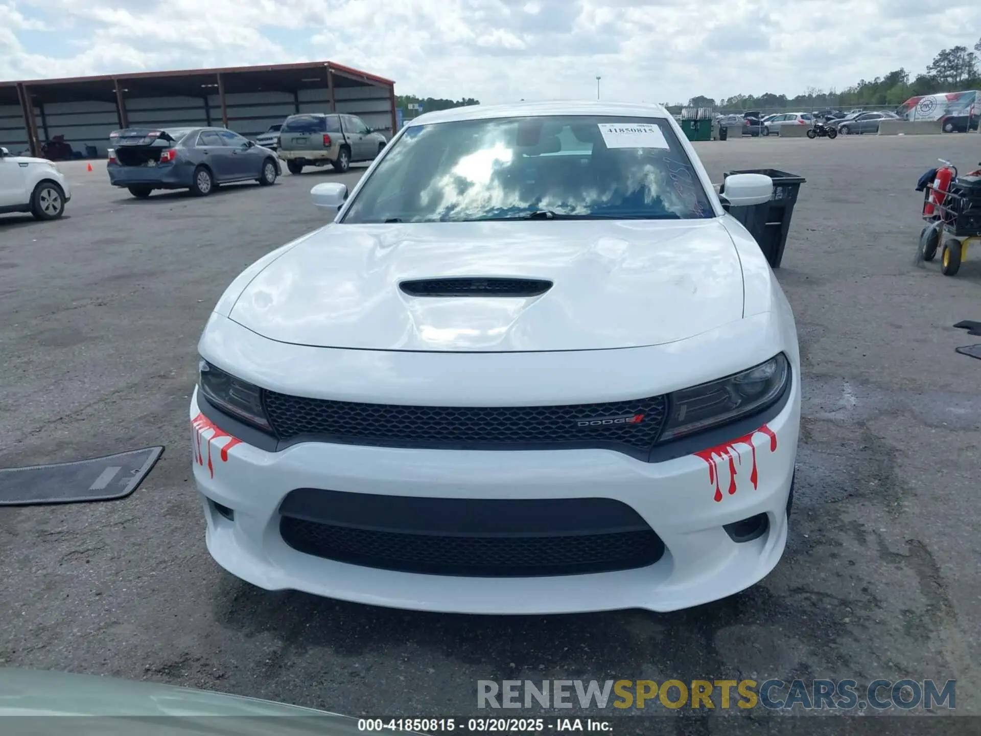 11 Photograph of a damaged car 2C3CDXHG8NH259757 DODGE CHARGER 2022
