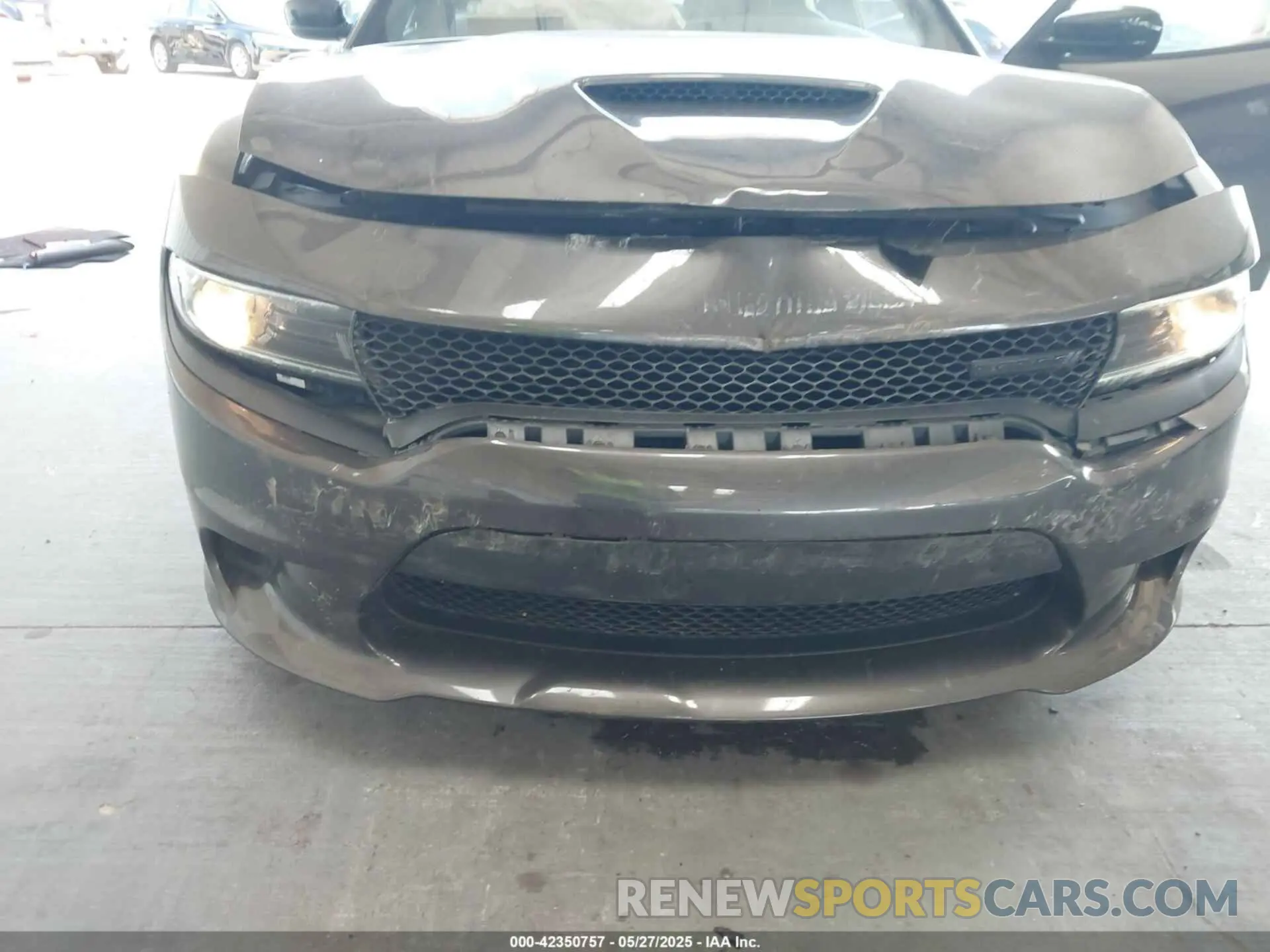 6 Photograph of a damaged car 2C3CDXHG9NH240795 DODGE CHARGER 2022
