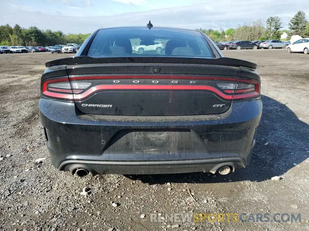 6 Photograph of a damaged car 2C3CDXHG9NH261677 DODGE CHARGER 2022