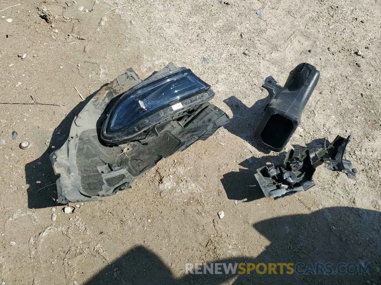 14 Photograph of a damaged car 2C3CDXHGXNH157134 DODGE CHARGER 2022