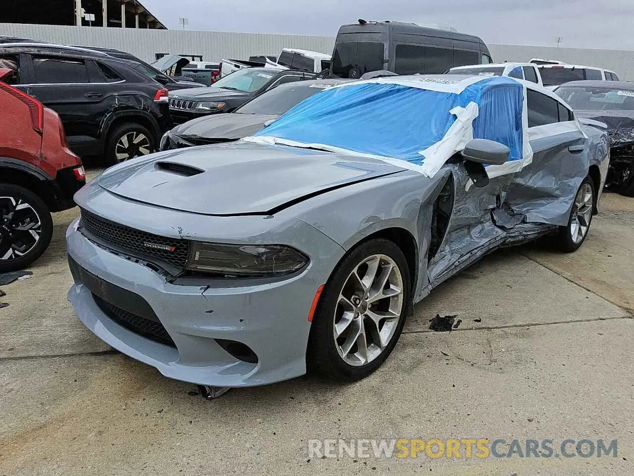 4 Photograph of a damaged car 2C3CDXHGXNH157313 DODGE CHARGER 2022