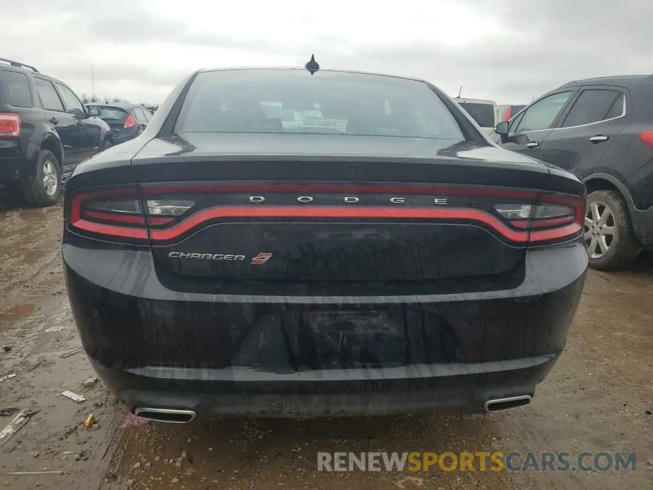 6 Photograph of a damaged car 2C3CDXJG3NH265024 DODGE CHARGER 2022