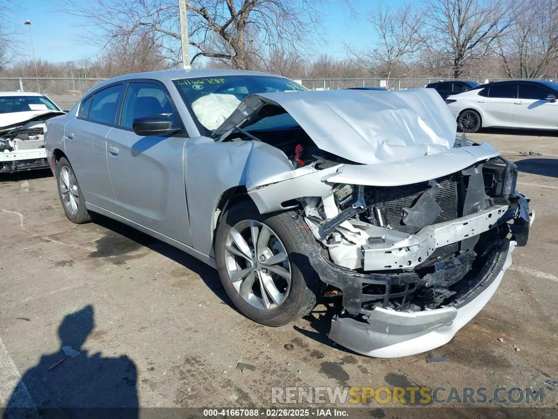 1 Photograph of a damaged car 2C3CDXJG6NH236326 DODGE CHARGER 2022