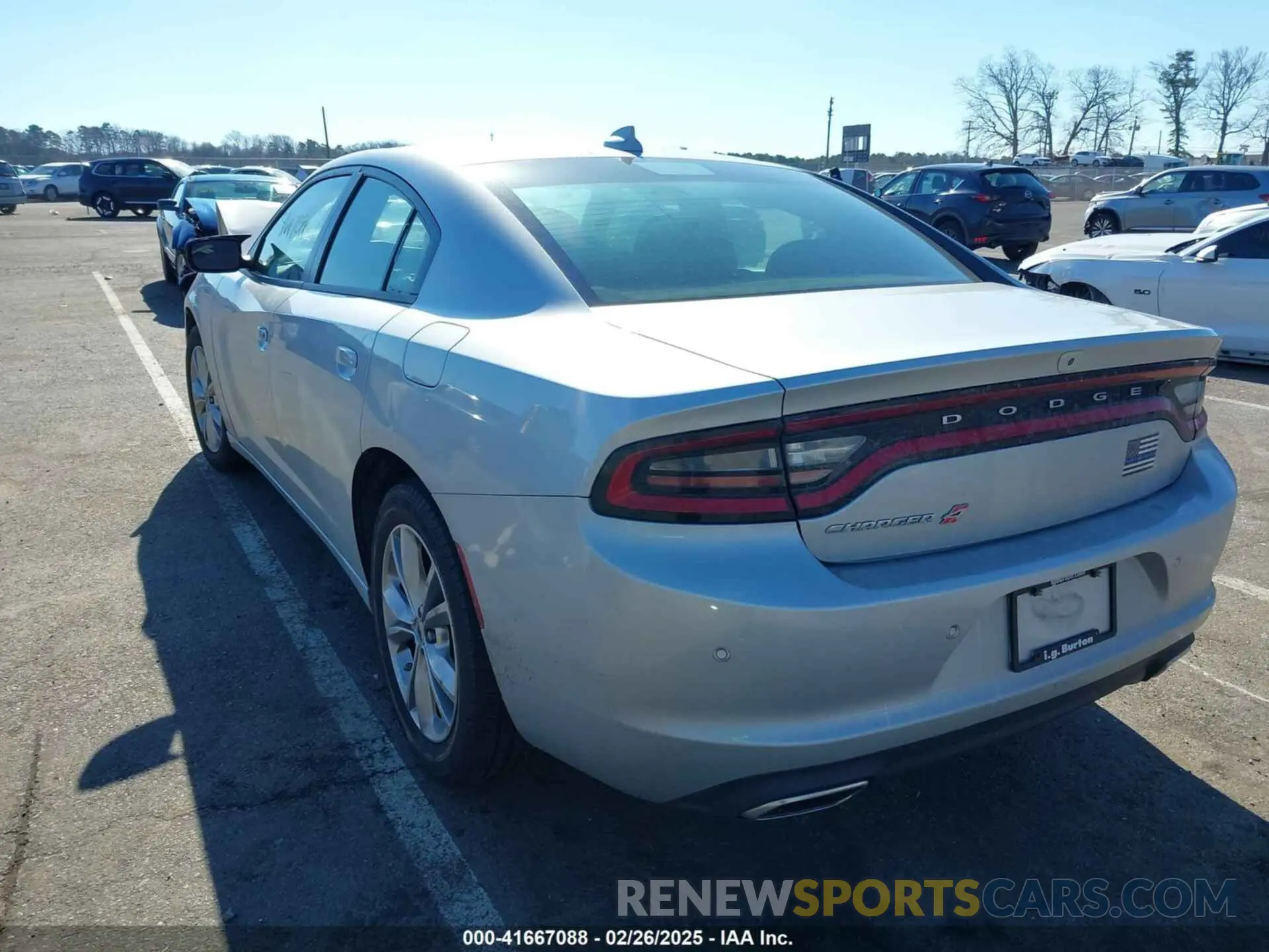 3 Photograph of a damaged car 2C3CDXJG6NH236326 DODGE CHARGER 2022