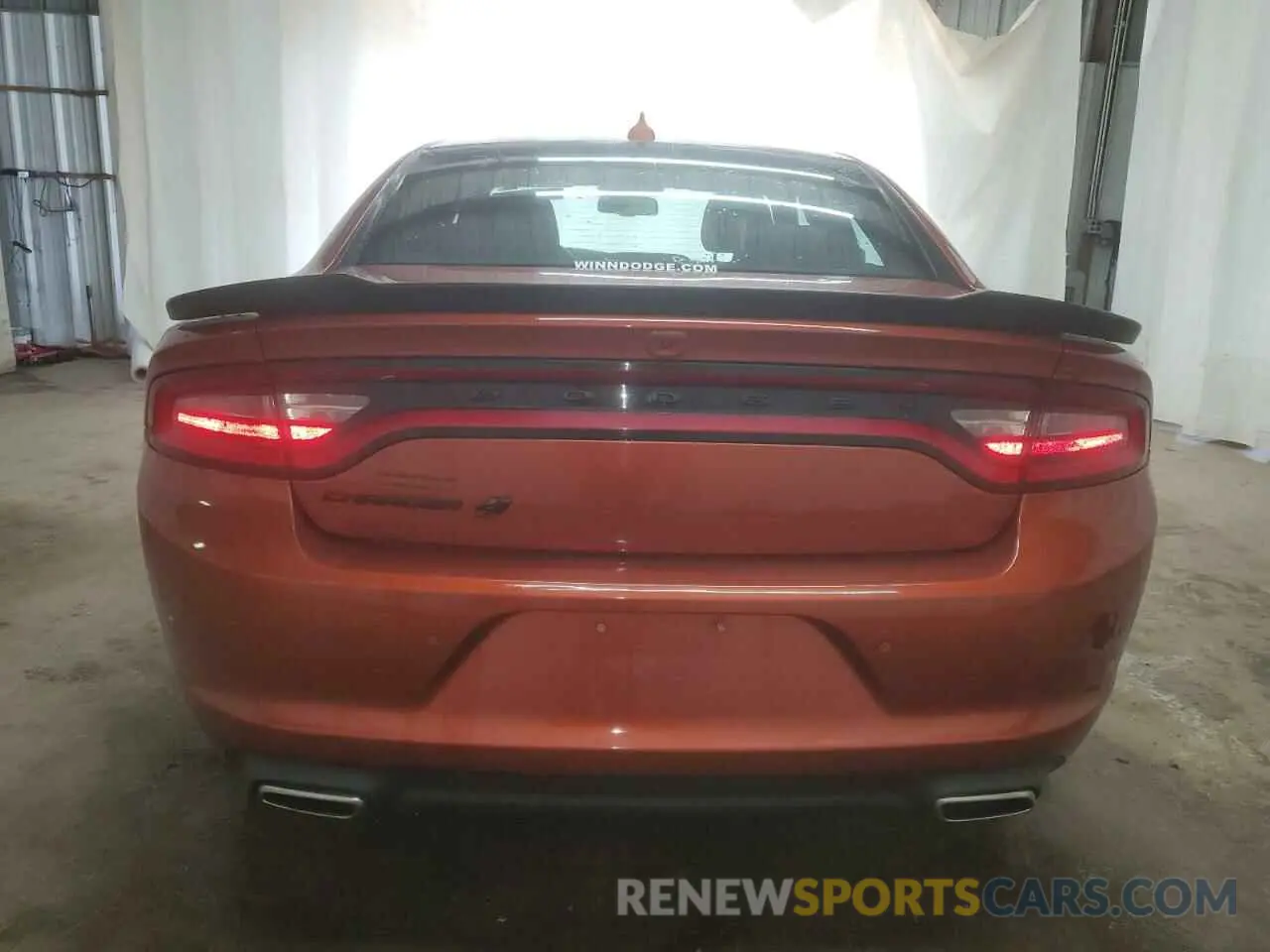6 Photograph of a damaged car 2C3CDXJG7NH209734 DODGE CHARGER 2022