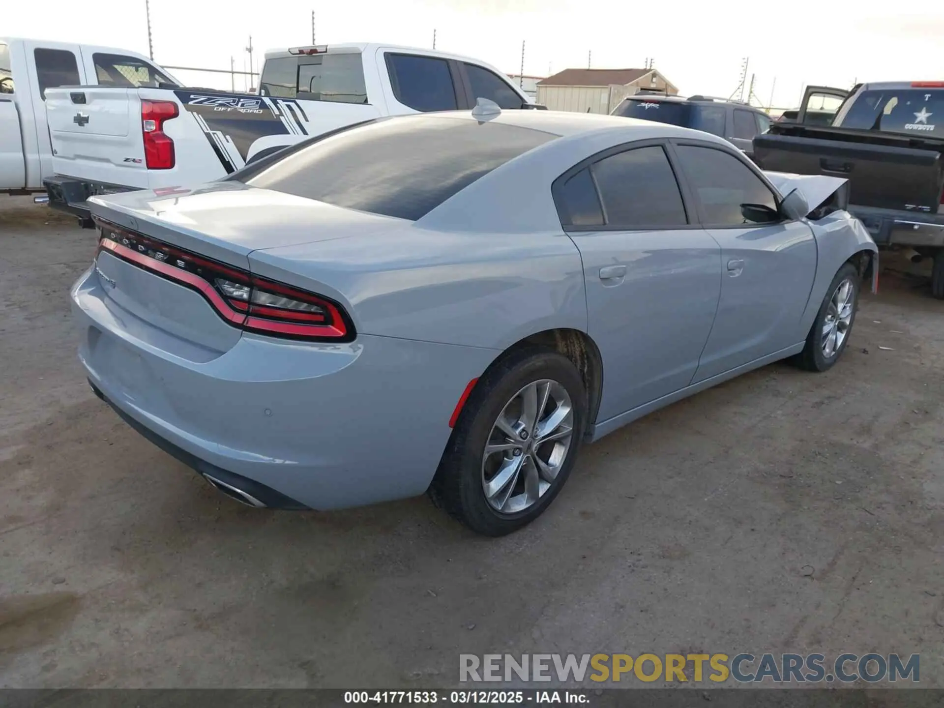 4 Photograph of a damaged car 2C3CDXJG7NH214111 DODGE CHARGER 2022