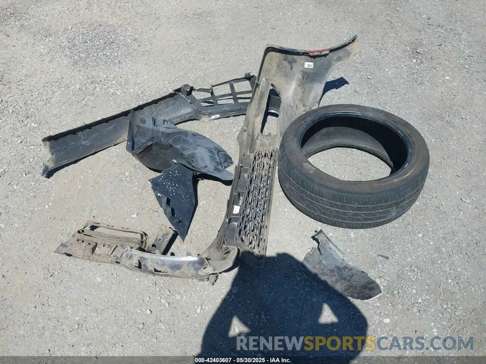 12 Photograph of a damaged car 2C3CDXJGXNH134091 DODGE CHARGER 2022