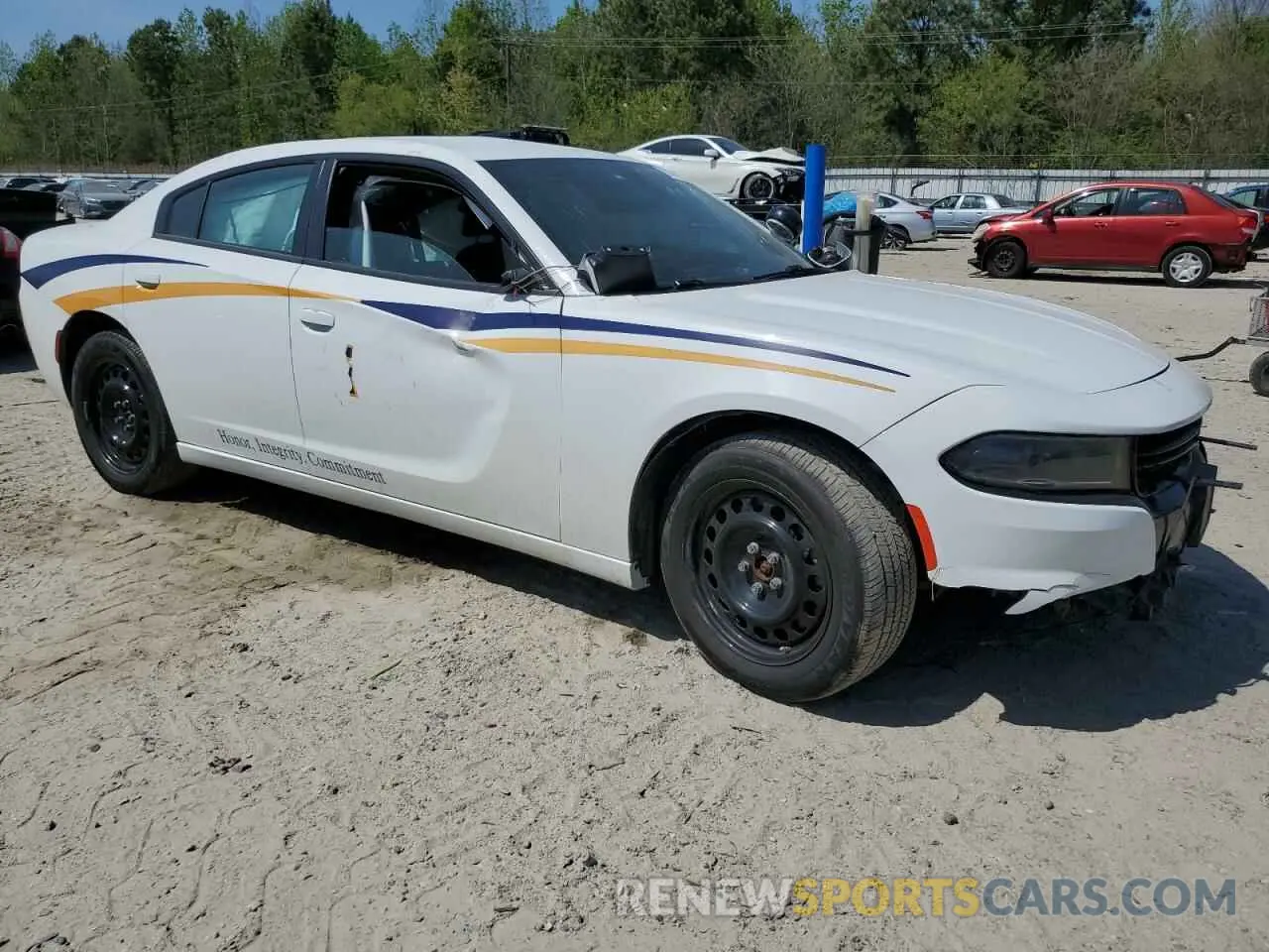 4 Photograph of a damaged car 2C3CDXKG4NH190543 DODGE CHARGER 2022